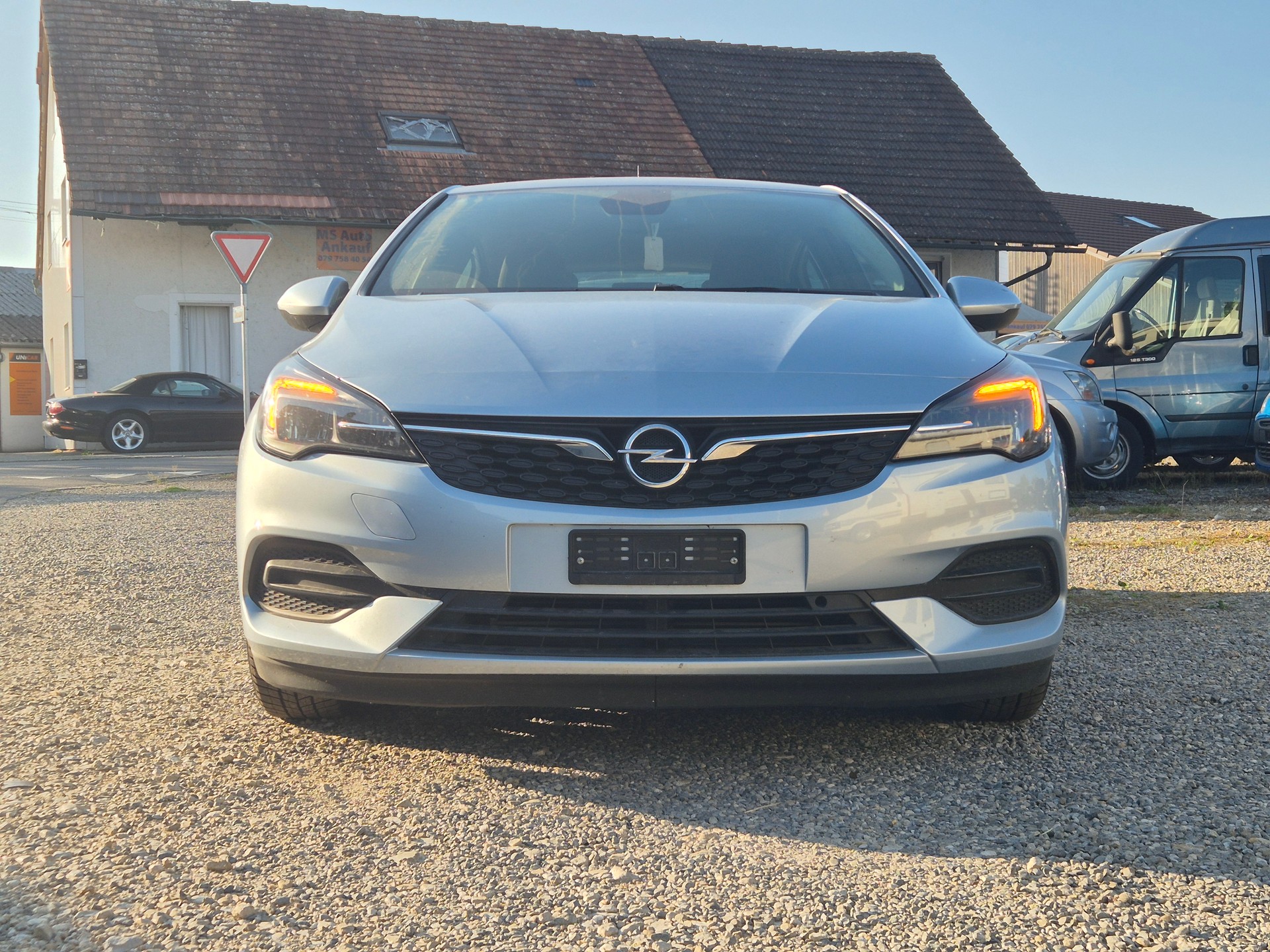 OPEL Astra 2021 Frisch MFK schalter Klima Top-image-1