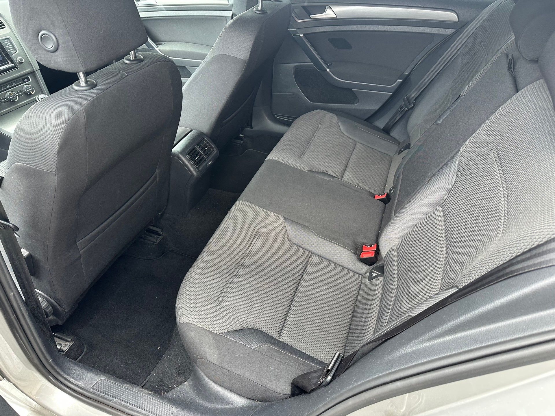VW Golf 1.4 TSI Trendline-image-7