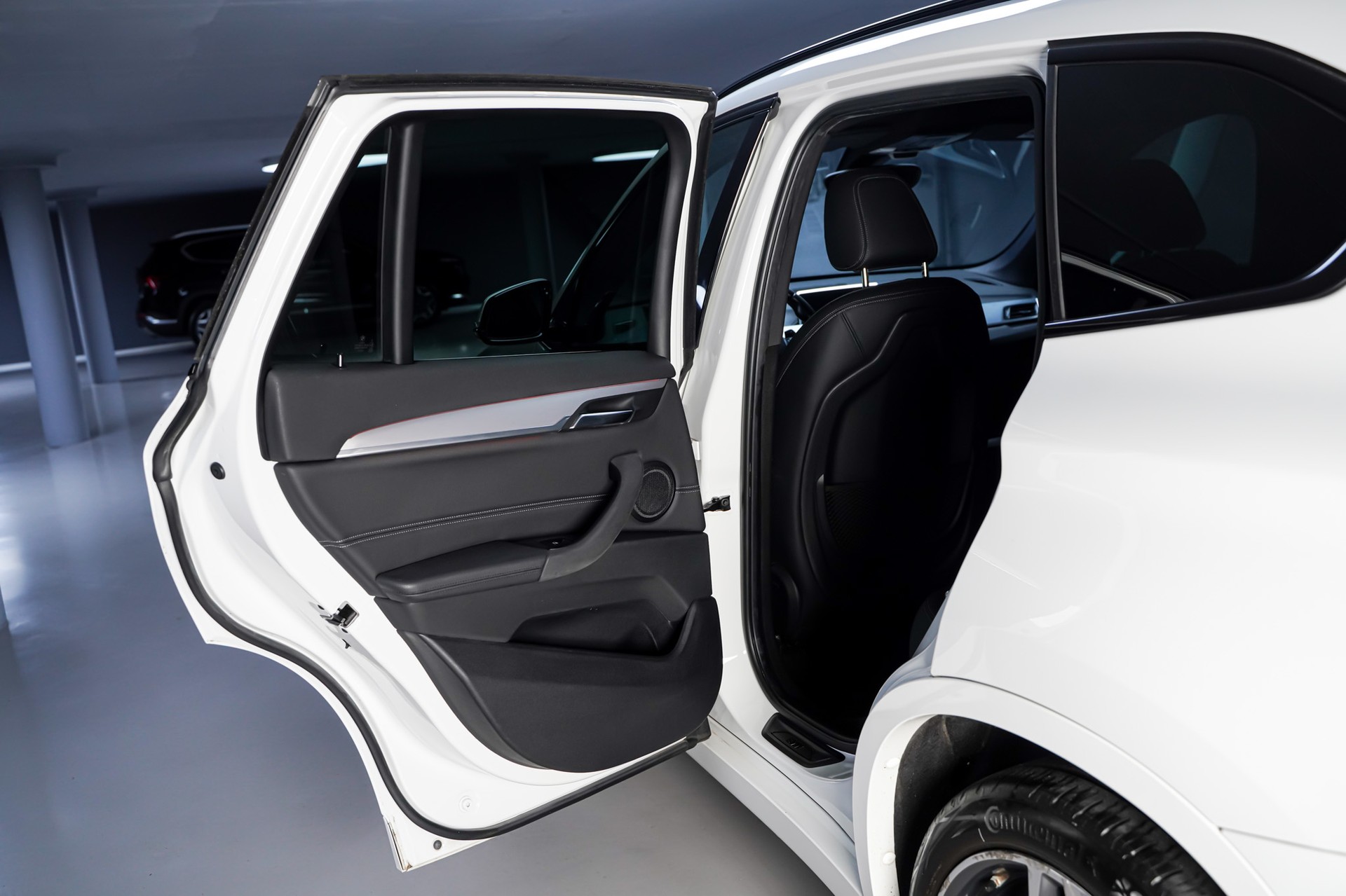 BMW X1 xDrive 20d M Sport Steptronic-image-14