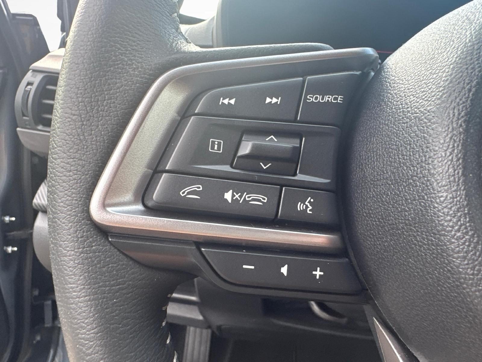 SUBARU Crosstrek 2.0i e-Boxer Swiss Plus-image-17