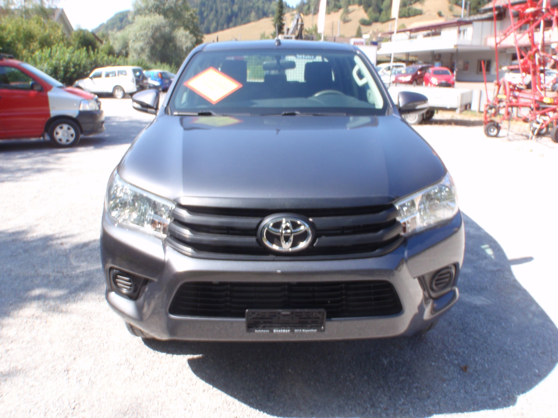 TOYOTA Hilux 2.4D-4D Luna Double Cab 4x4-image-1