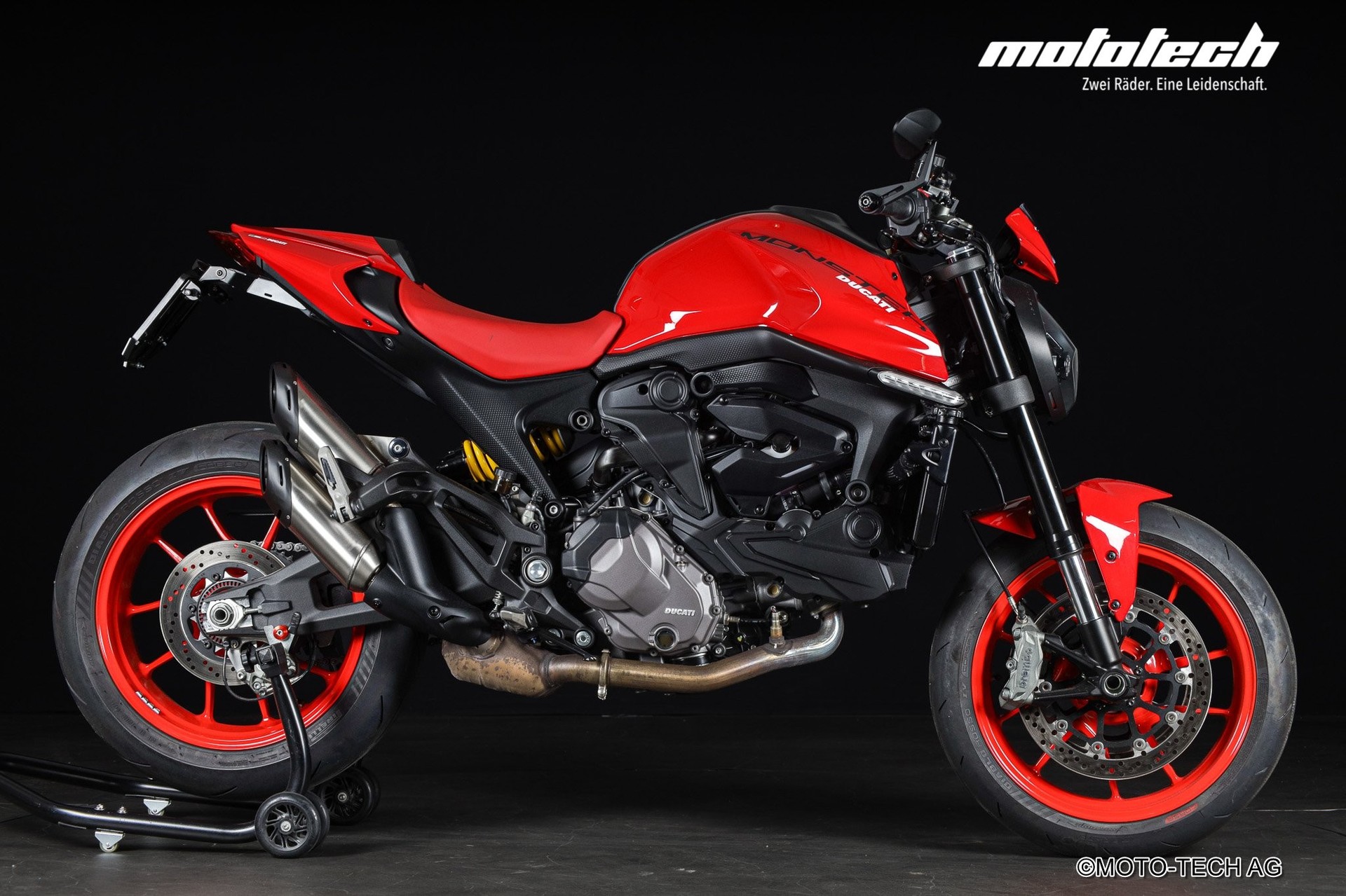 DUCATI Monster + 937 (35KW)-showroom-element-1