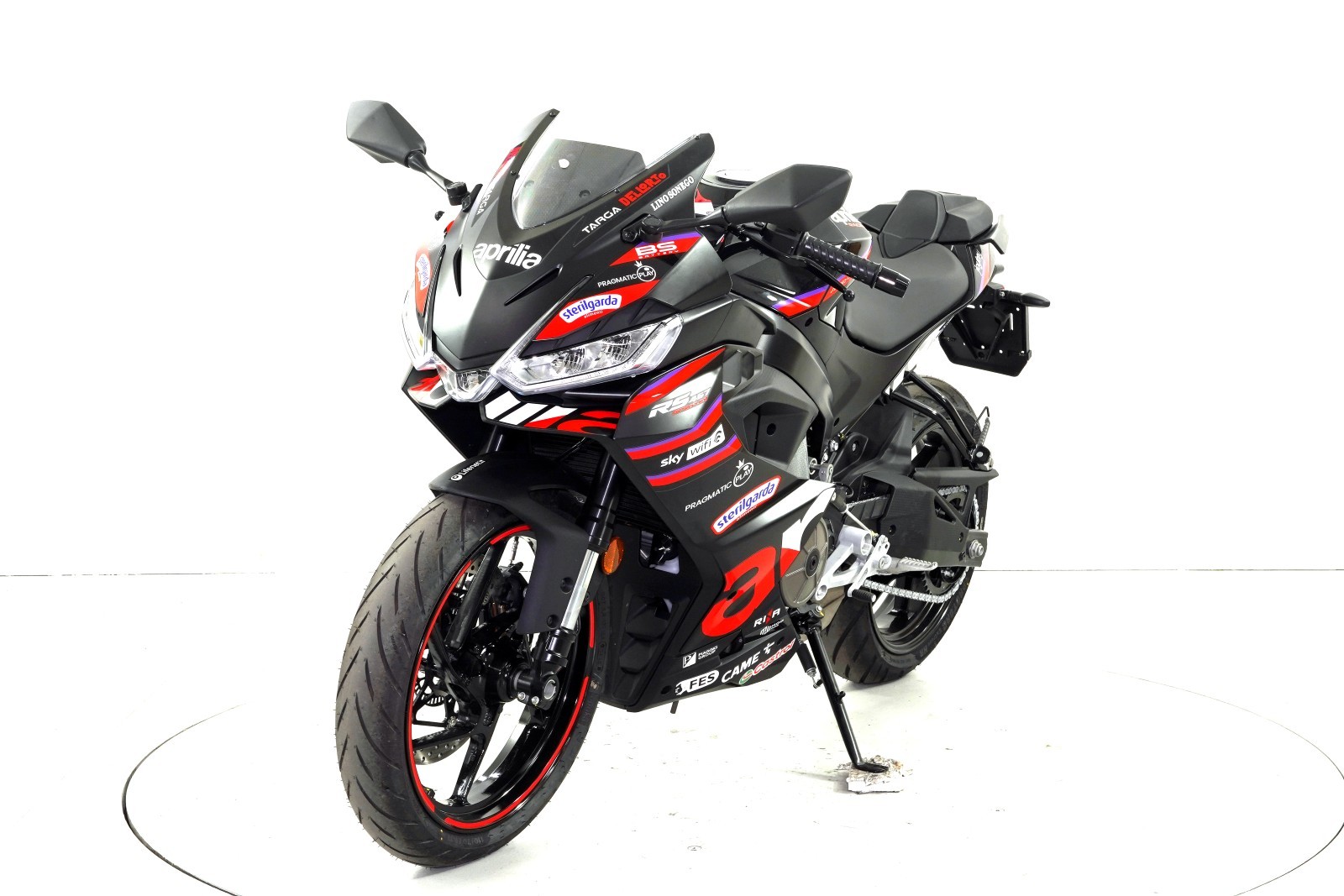 APRILIA RS 457 Replica-showroom-element-2