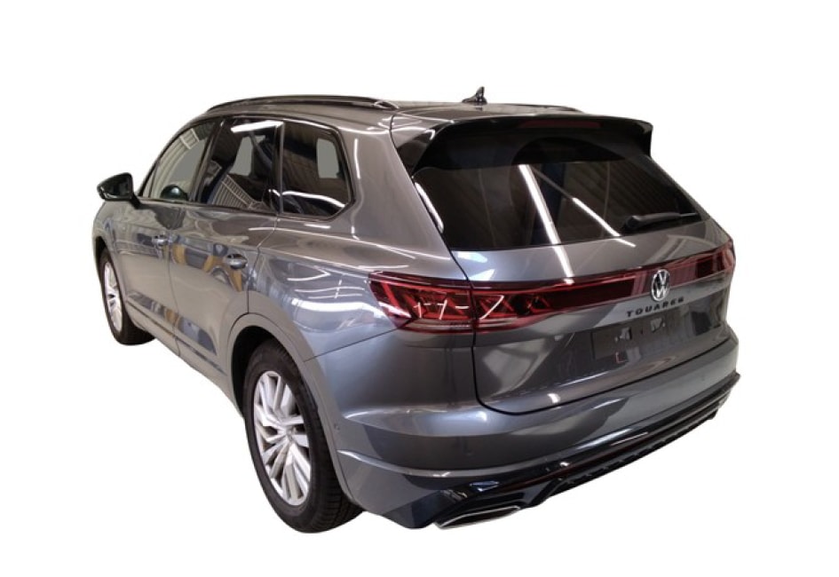 VW Touareg 3.0 TDI R-Line Tiptronic mit 5 Jahre 100tkm VW Werksgarantie-image-3