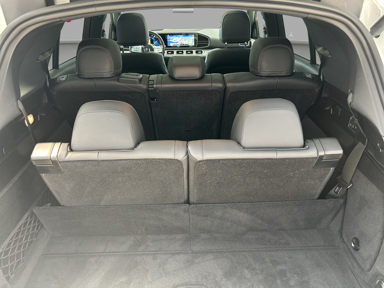 MERCEDES-BENZ GLE 580 4Matic AMG Line 9G-Tronic-image-14