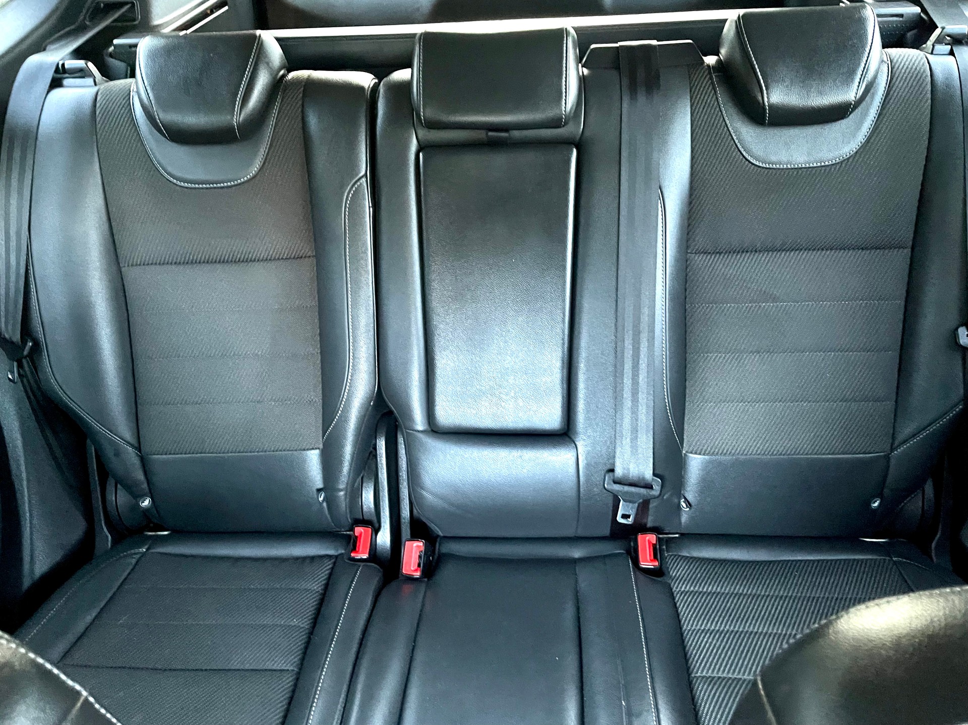 FORD Kuga 2.0 TDCi Titanium 4WD PowerShift-image-14