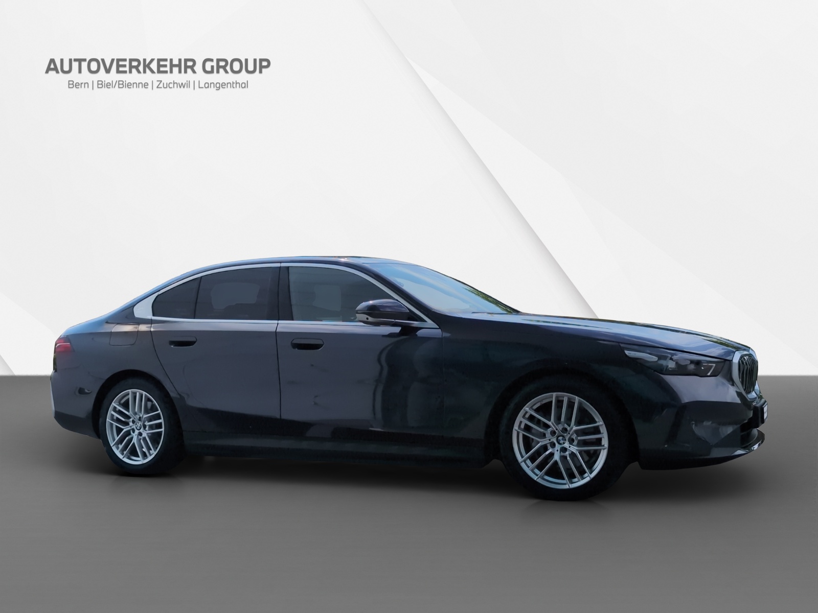 BMW i5 xDrive40-image-7