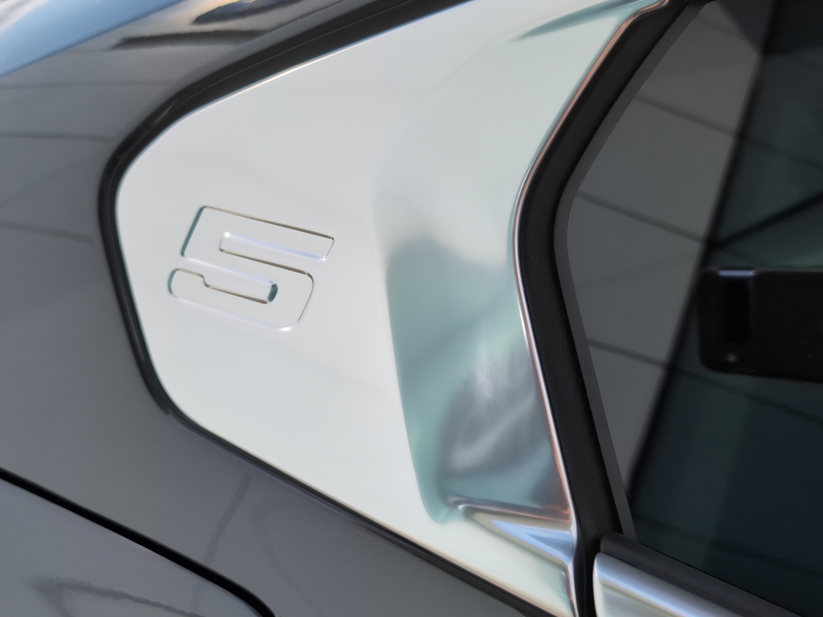 BMW i5 xDrive40-image-20