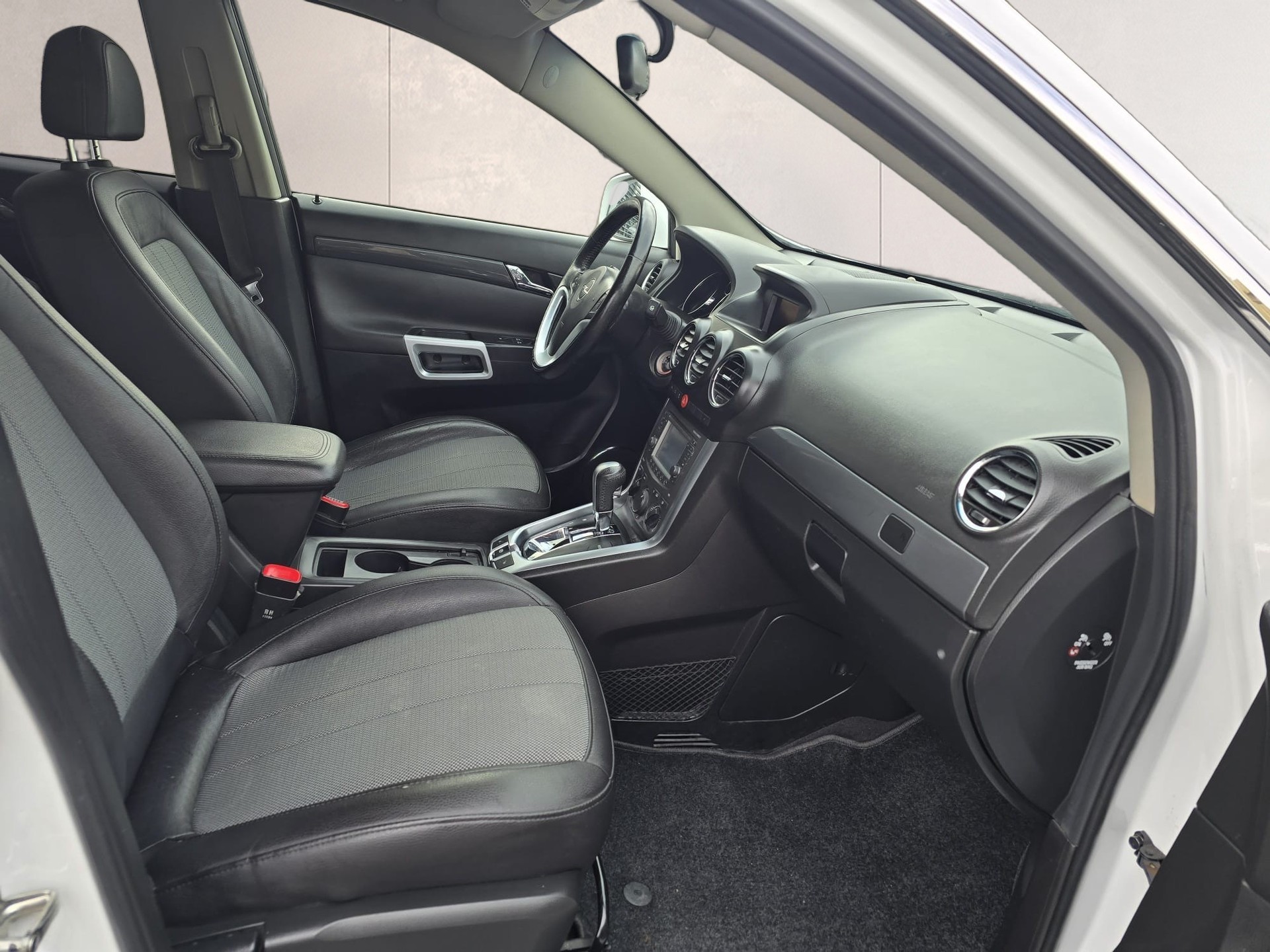 OPEL Antara 2.2 CDTi Enjoy 4WD Automatic-image-13