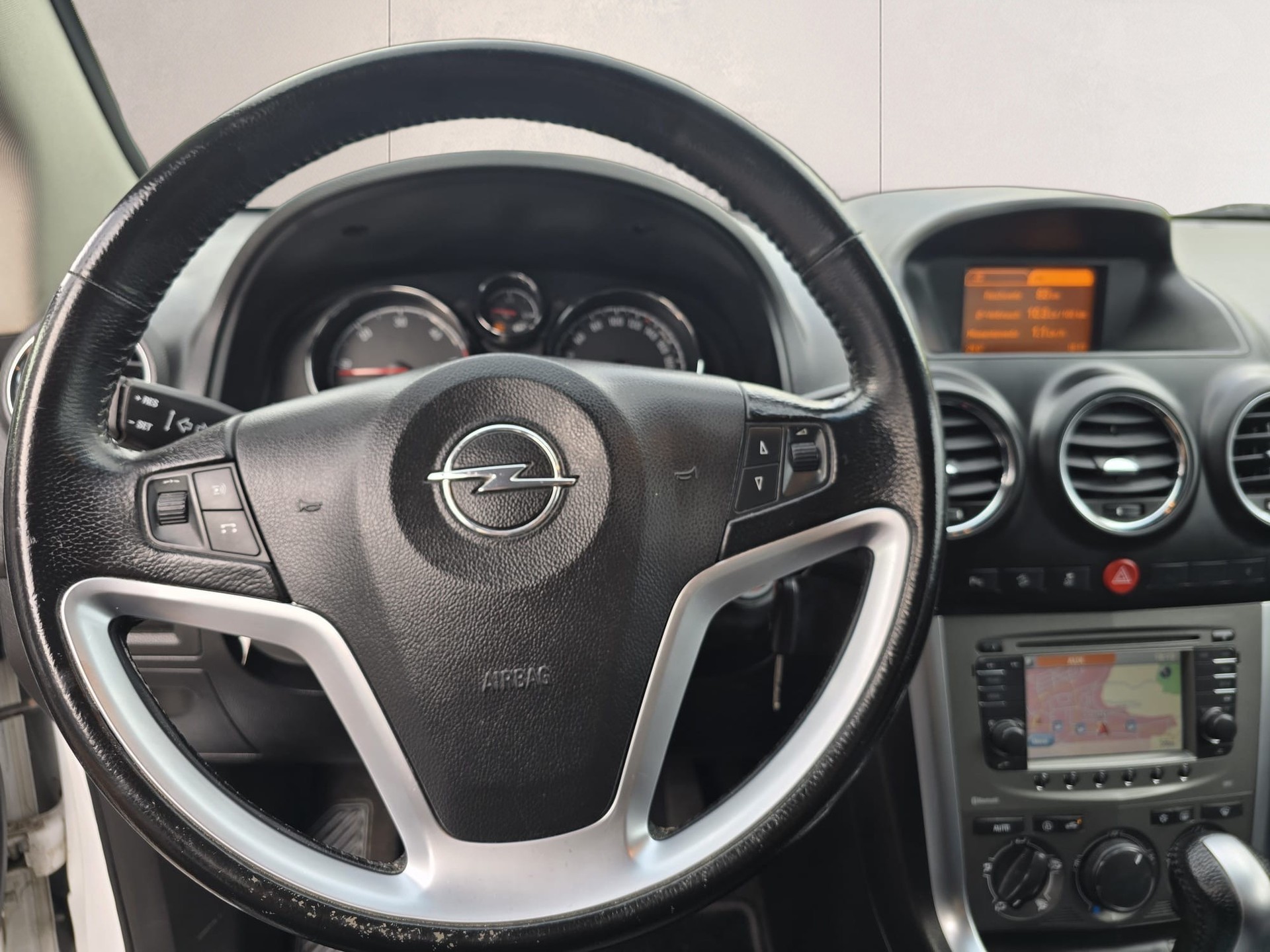 OPEL Antara 2.2 CDTi Enjoy 4WD Automatic-image-9