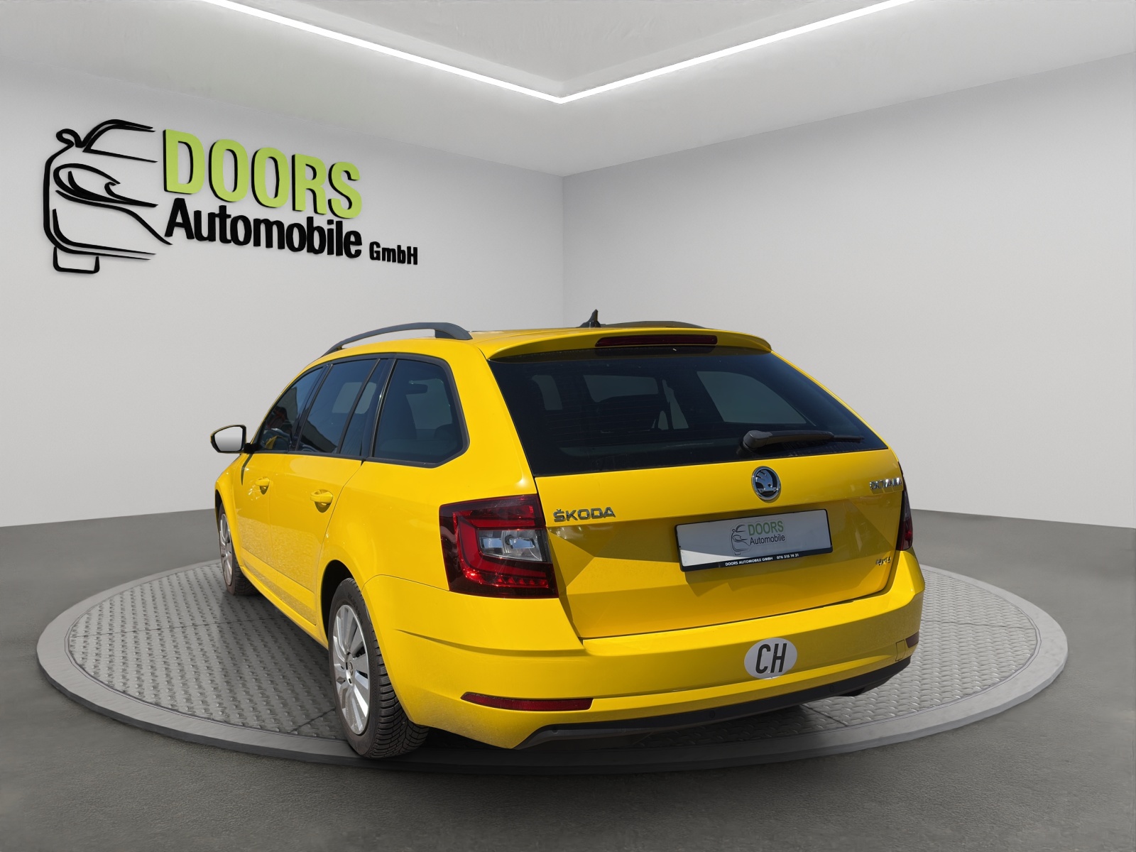SKODA Octavia Combi 2.0 TDI Style 4x4-image-8