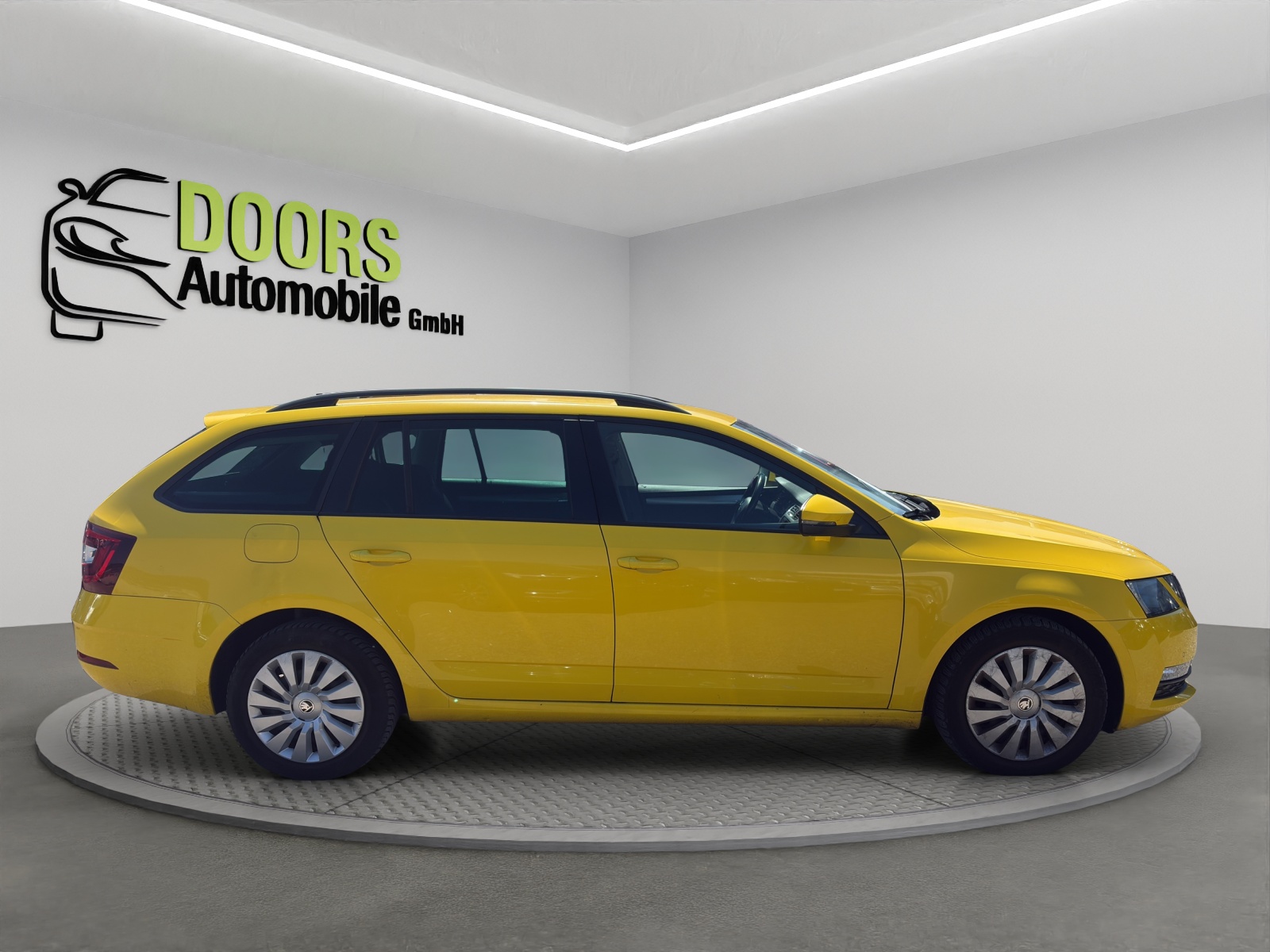 SKODA Octavia Combi 2.0 TDI Style 4x4-image-5