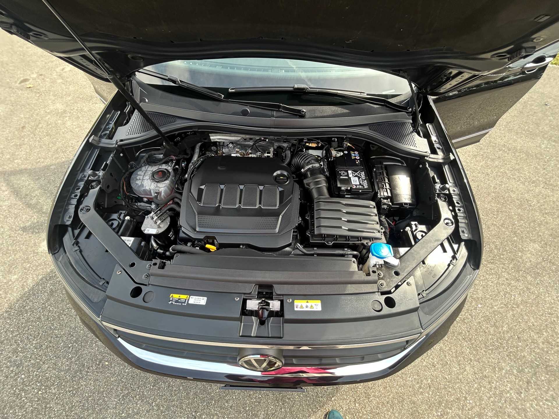VW Tiguan 2.0 TDI SCR Life 4Motion DSG-image-13