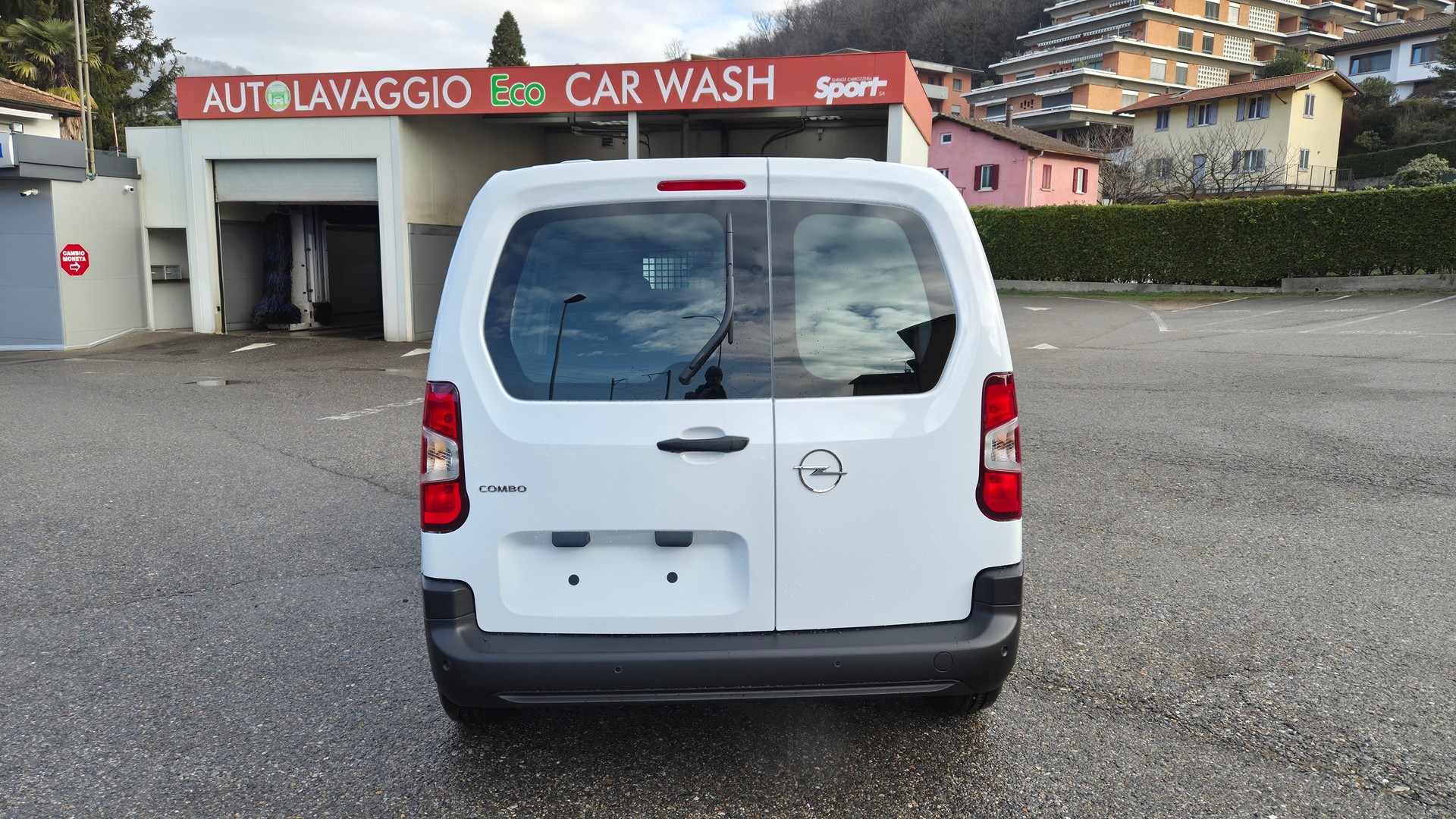 OPEL Combo Cargo 1.2 Turbo start/stop-image-5