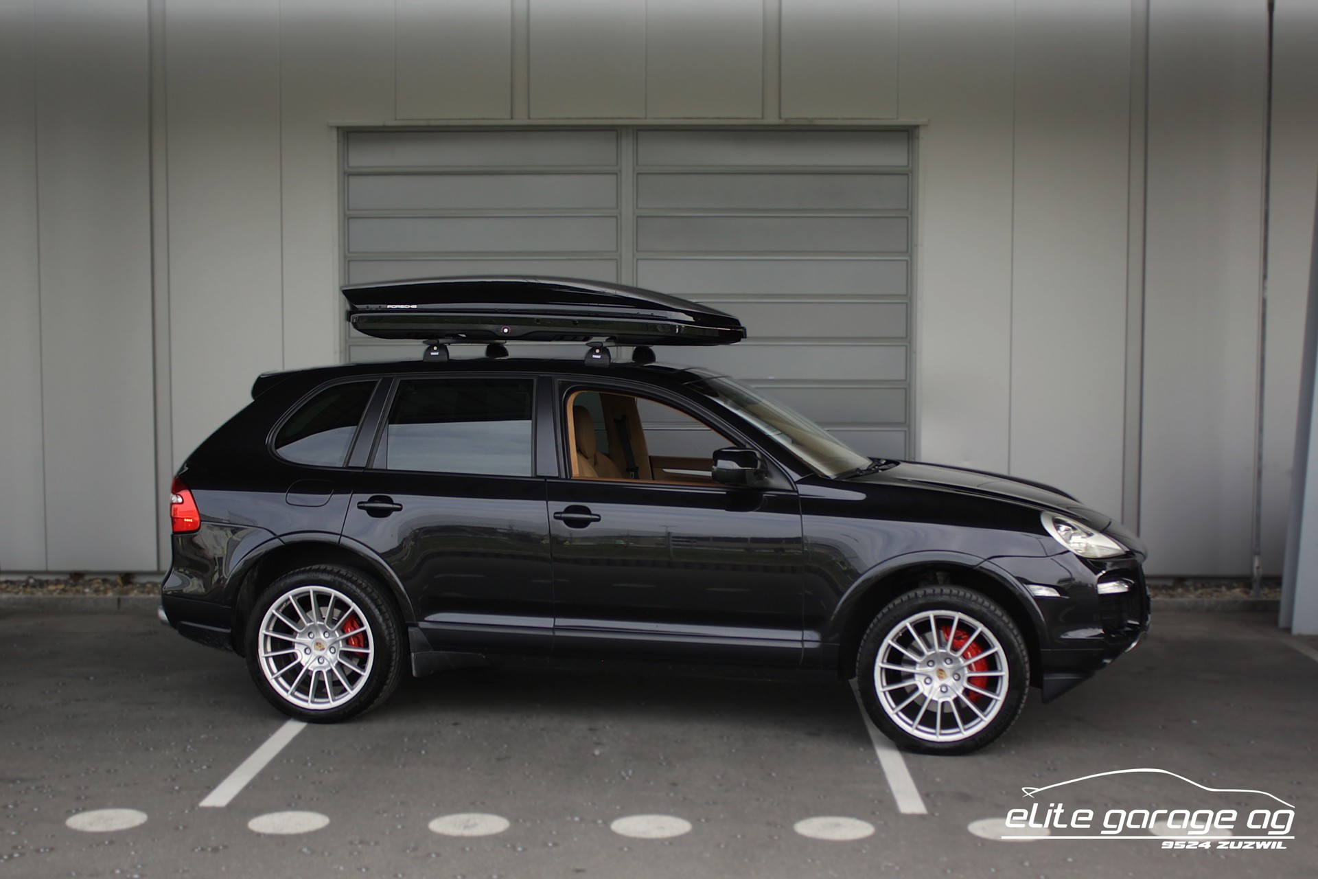 PORSCHE Cayenne Turbo-image-6