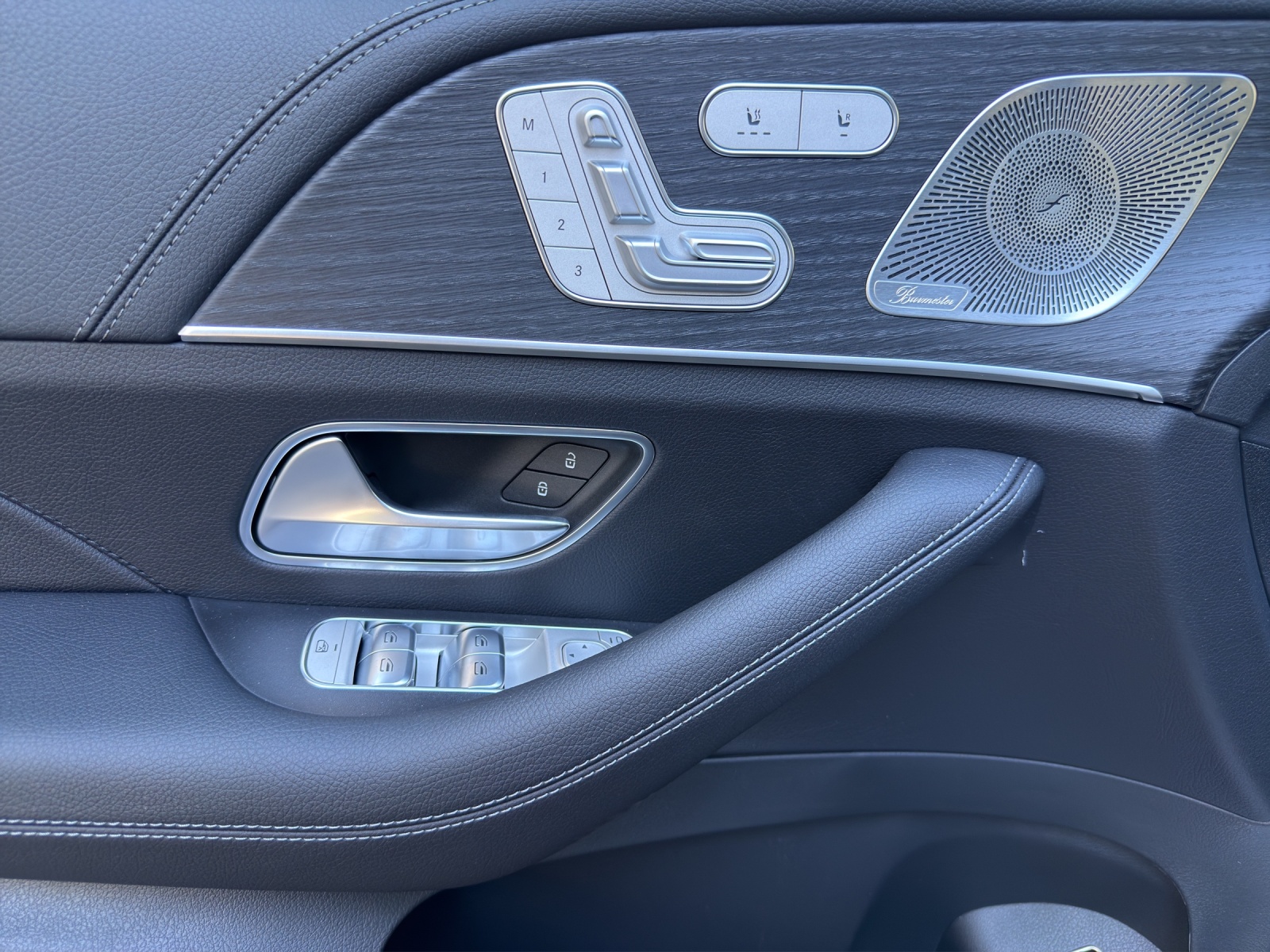 MERCEDES-BENZ GLE 350 de EQ Hybrid 4Matic 9G-Tronic EQ Star-image-12