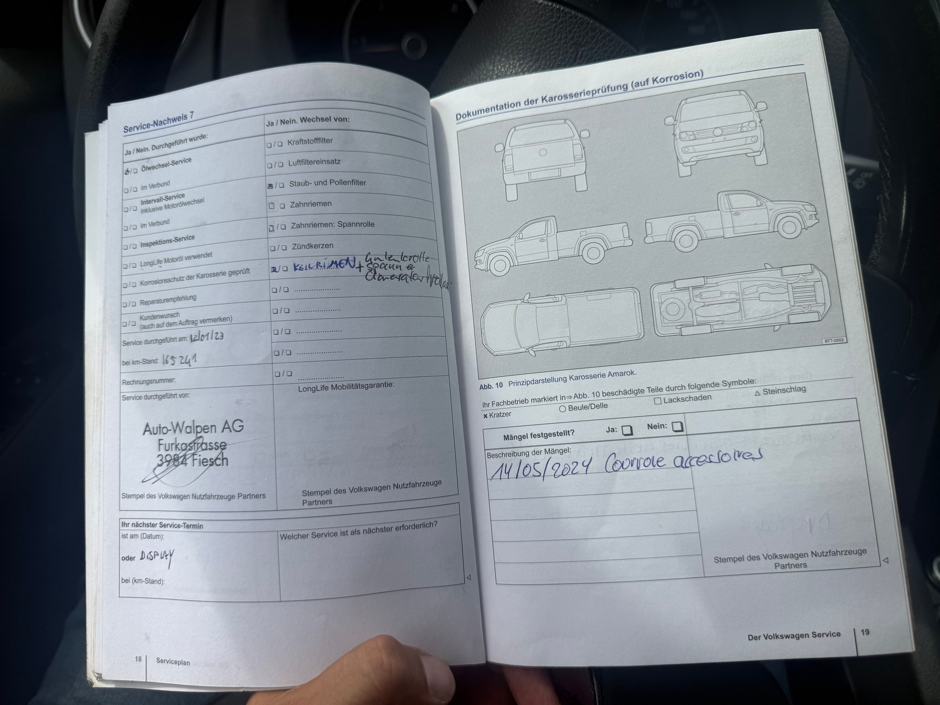 VW Amarok 2.0 BiTDI Highline 4Motion permanent A-image-11