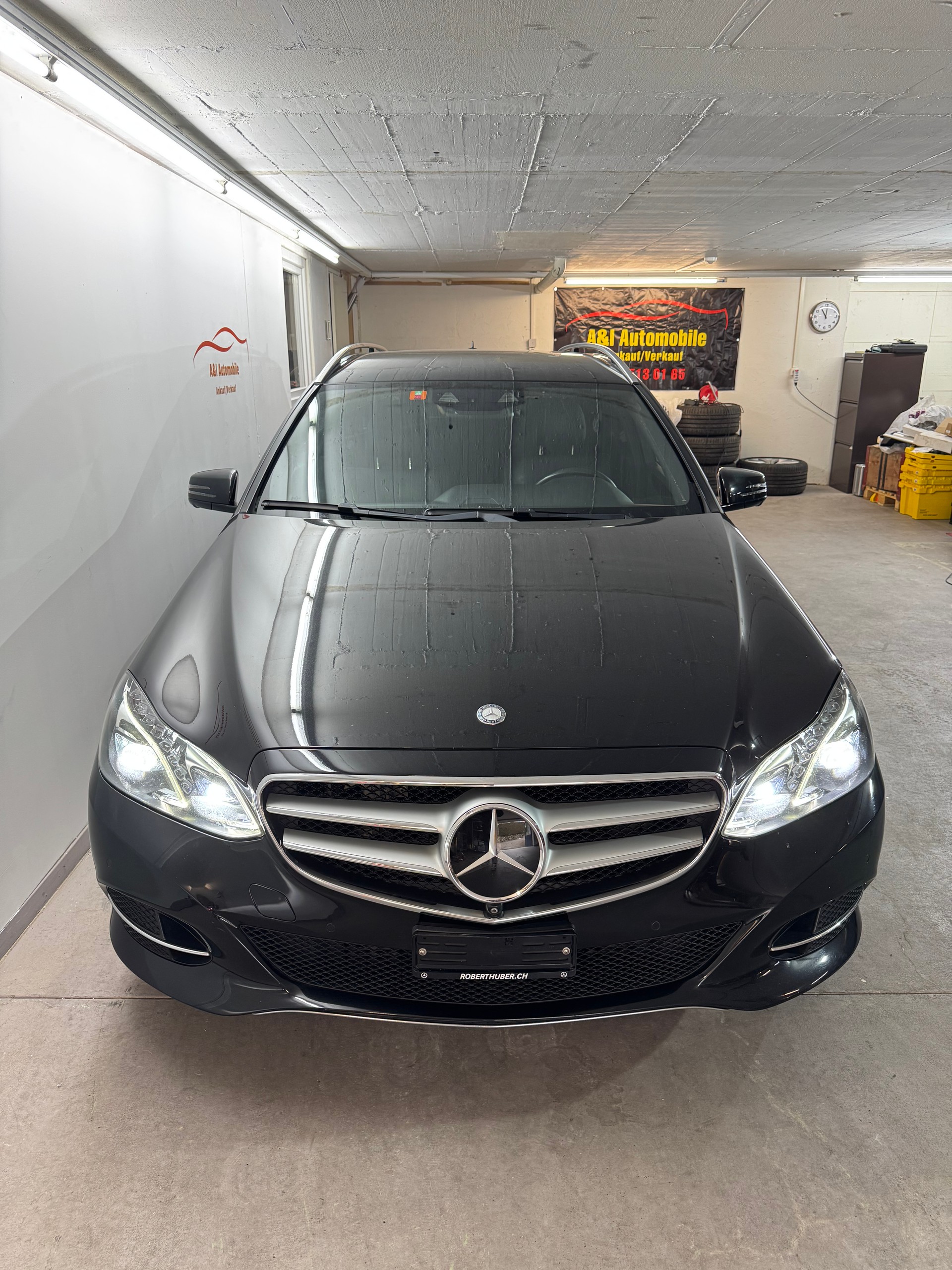 MERCEDES-BENZ E 350 BlueTEC Avantgarde 4Matic 7G-Tronic-image-4