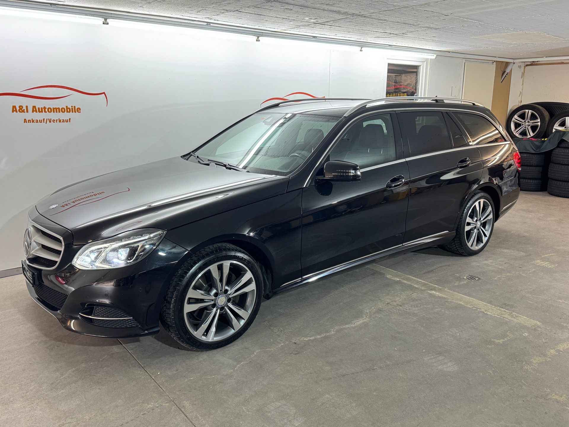 MERCEDES-BENZ E 350 BlueTEC Avantgarde 4Matic 7G-Tronic-image-0
