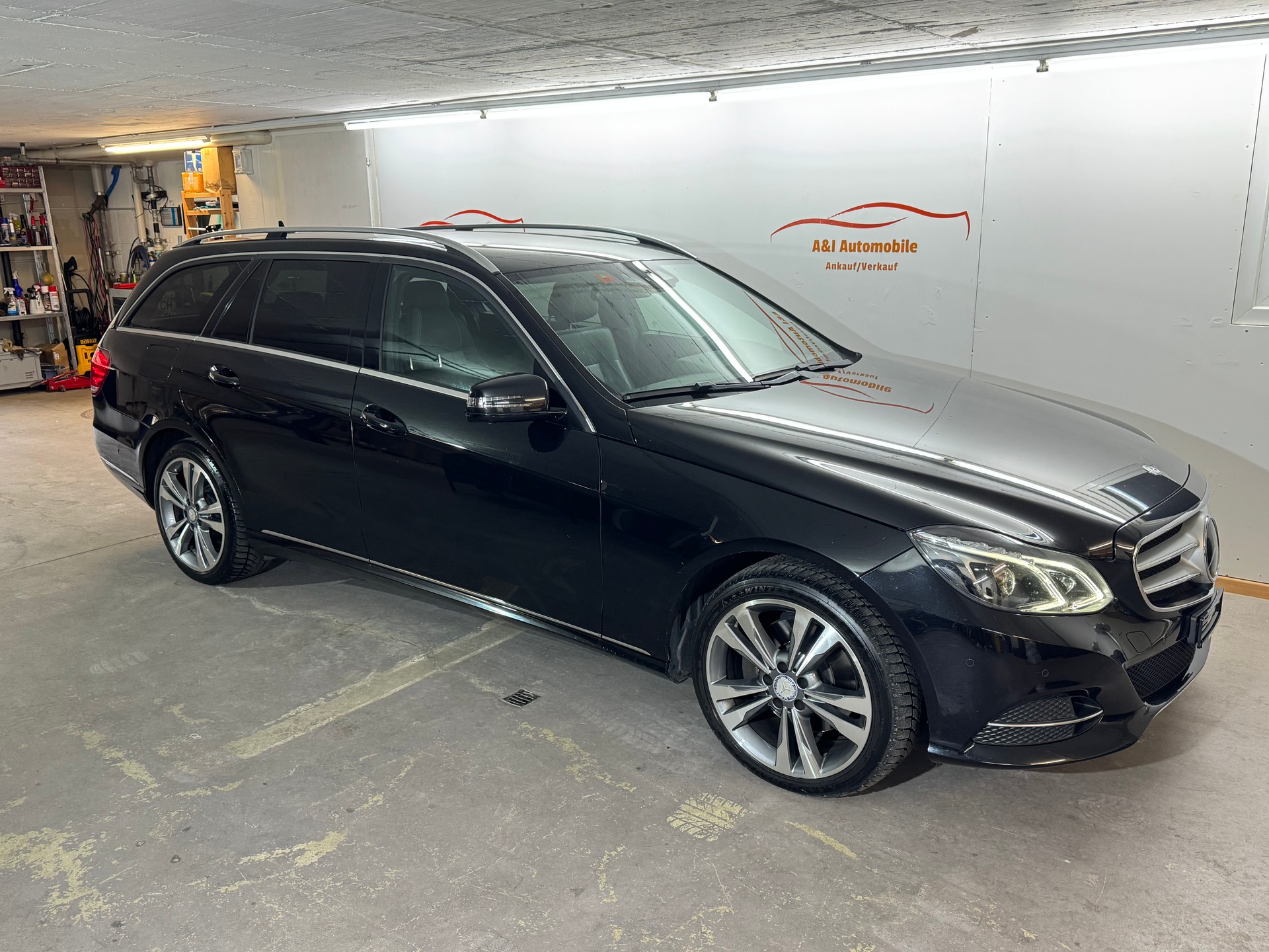MERCEDES-BENZ E 350 BlueTEC Avantgarde 4Matic 7G-Tronic-image-1