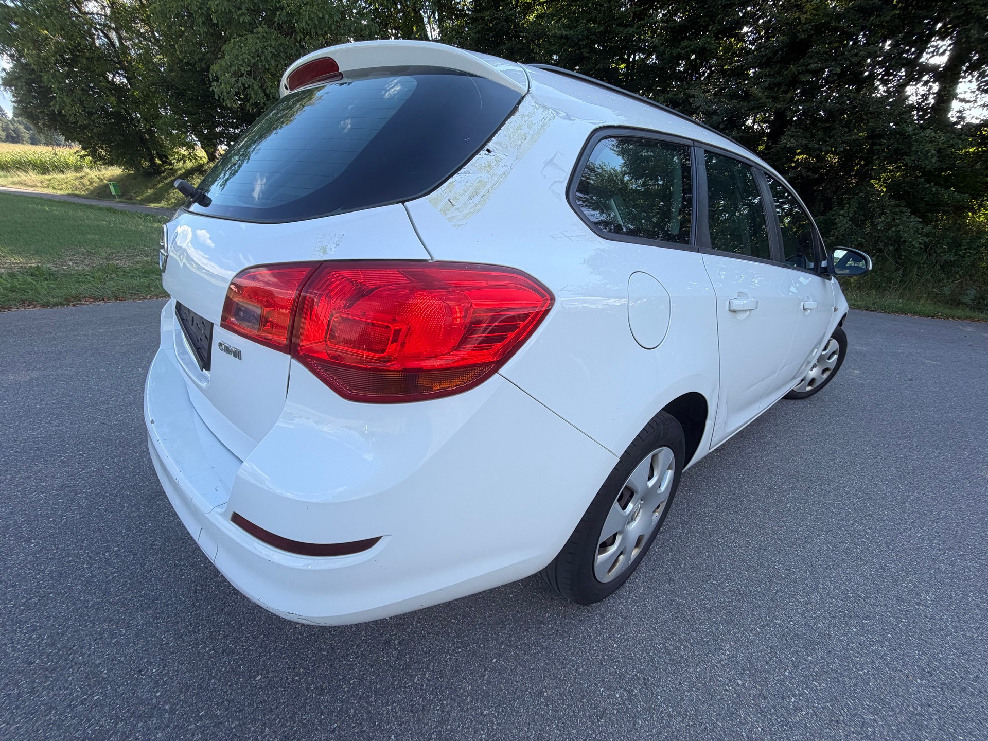 OPEL Astra SportsTourer 1.7 CDTi-image-6