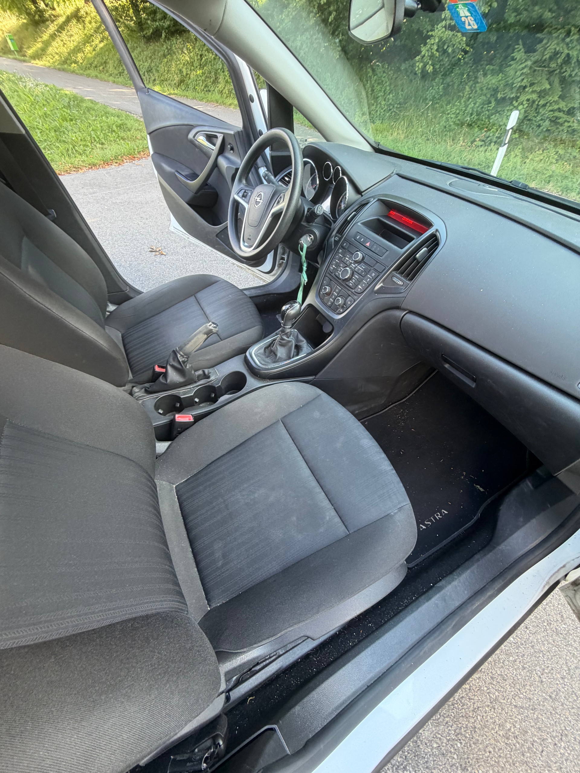 OPEL Astra SportsTourer 1.7 CDTi-image-8