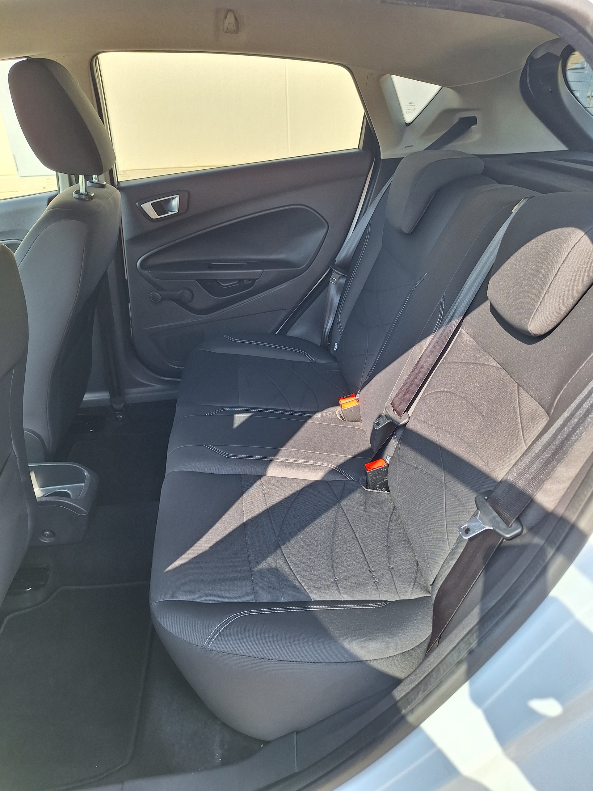 FORD Fiesta 1.0 SCTi Trend-image-8