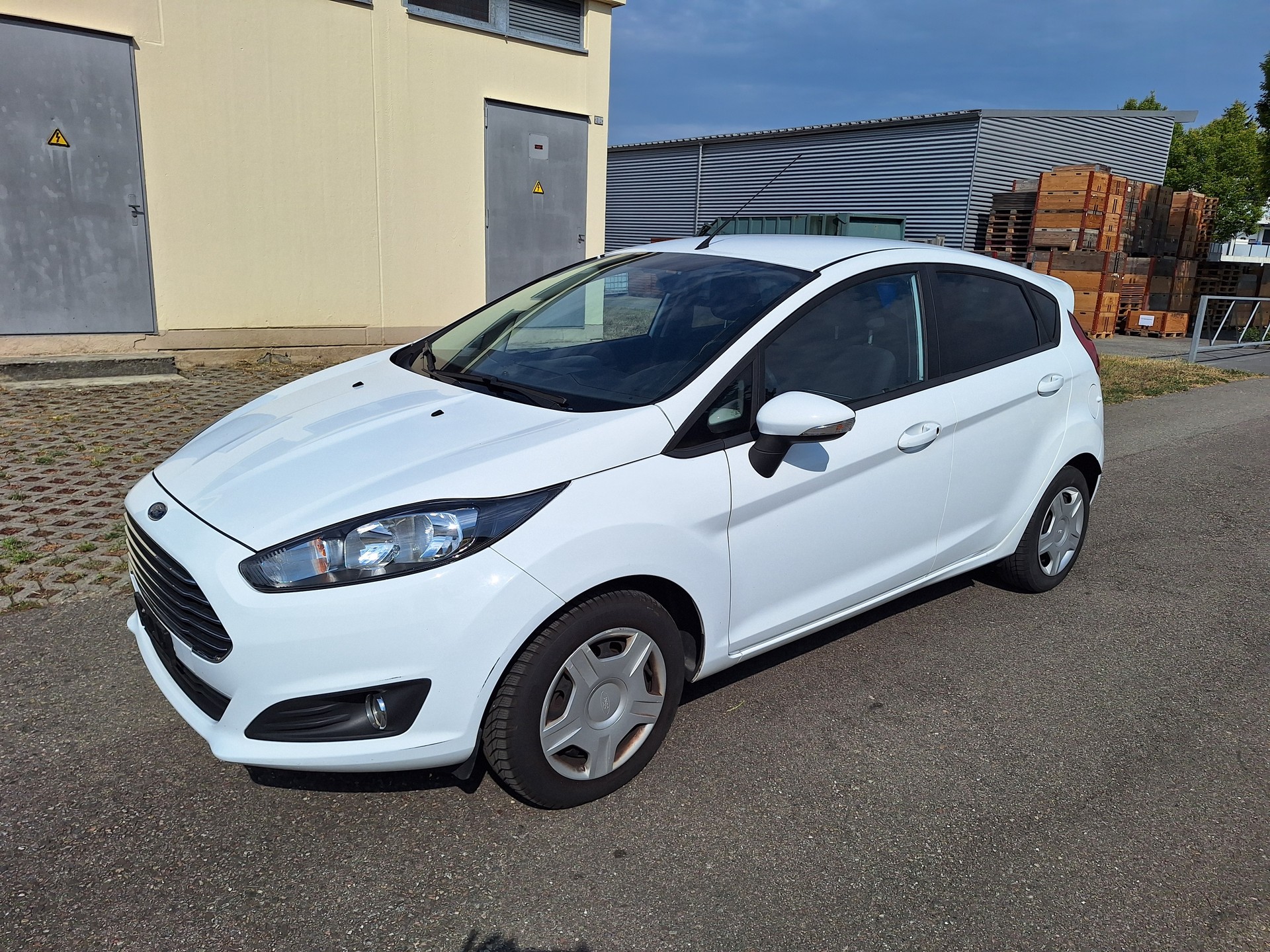 FORD Fiesta 1.0 SCTi Trend-image-1