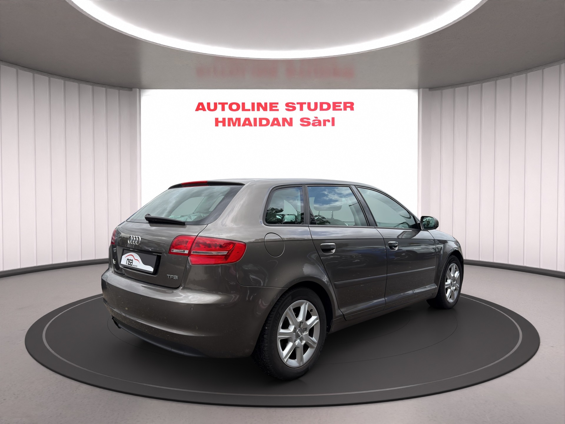 AUDI A3 Sportback 1.4 TFSI Ambiente S-tronic-image-3