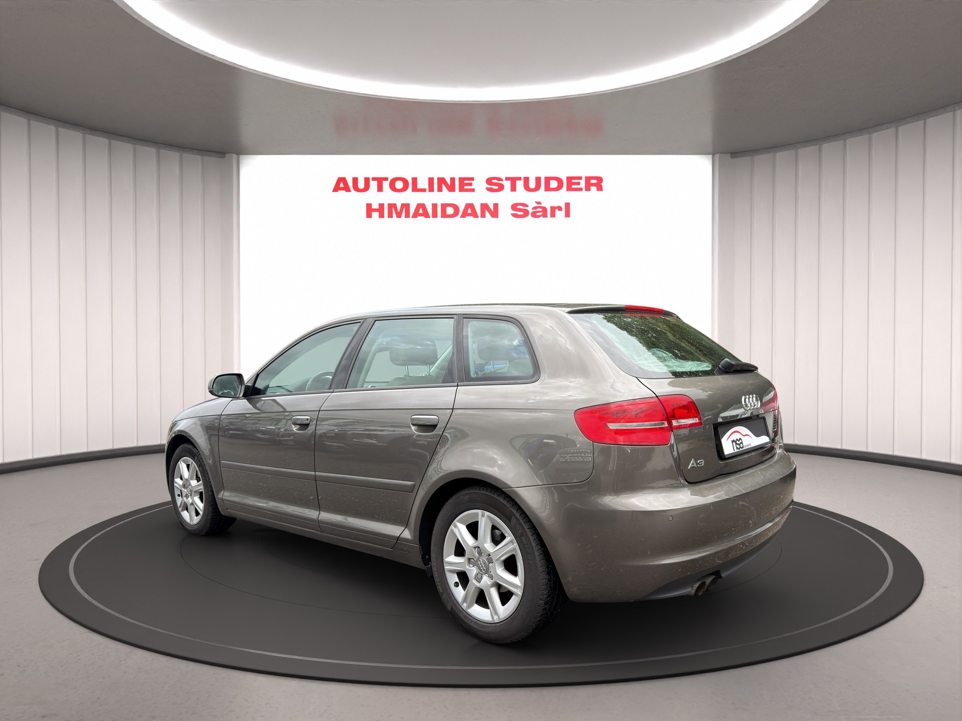 AUDI A3 Sportback 1.4 TFSI Ambiente S-tronic-image-1