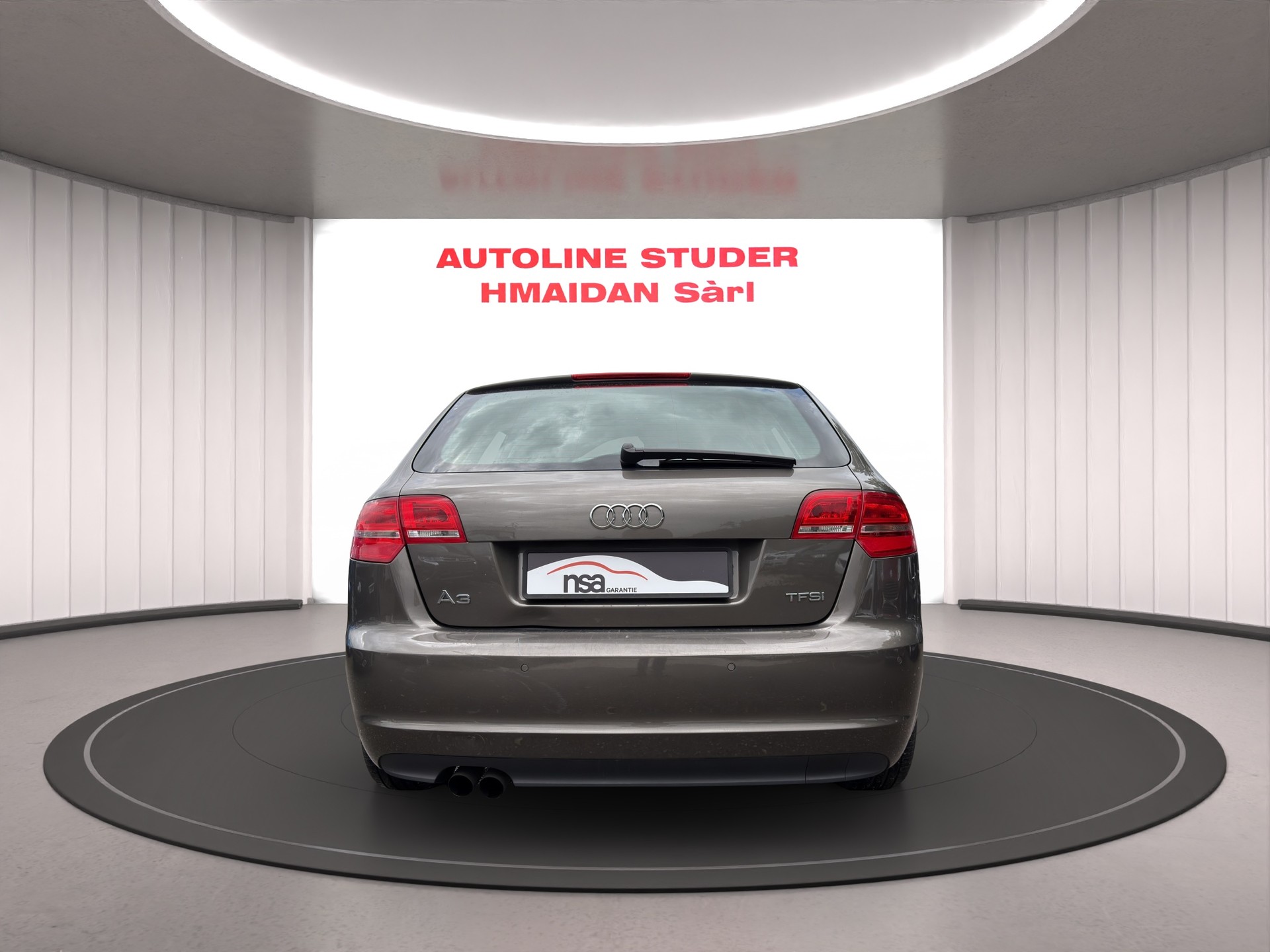 AUDI A3 Sportback 1.4 TFSI Ambiente S-tronic-image-5