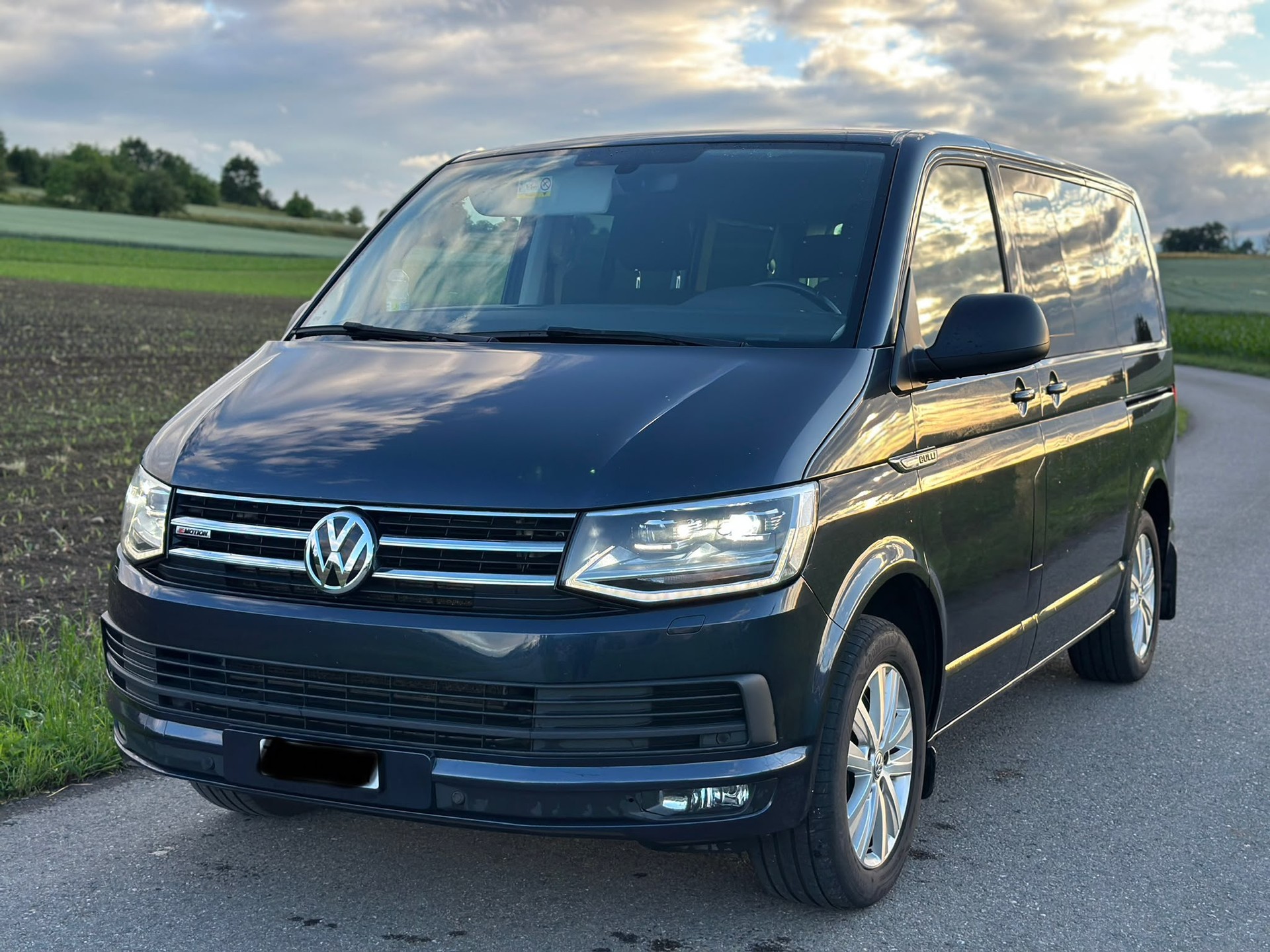 VW 2.0 TDI 204 CL Liberty DSG 4m-image-1