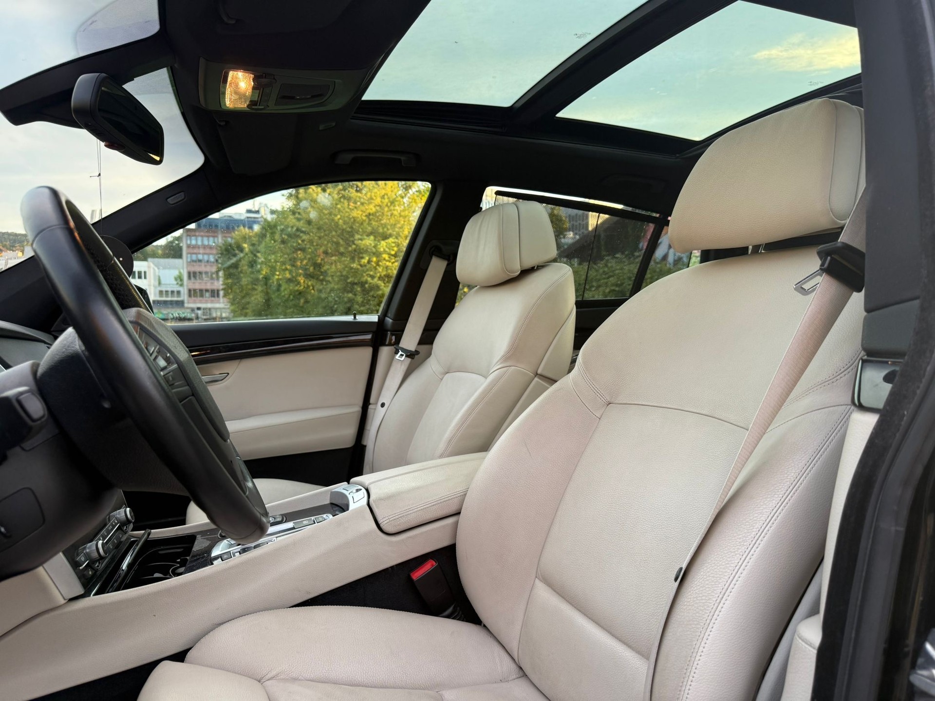 BMW 535i GT Steptronic-image-11