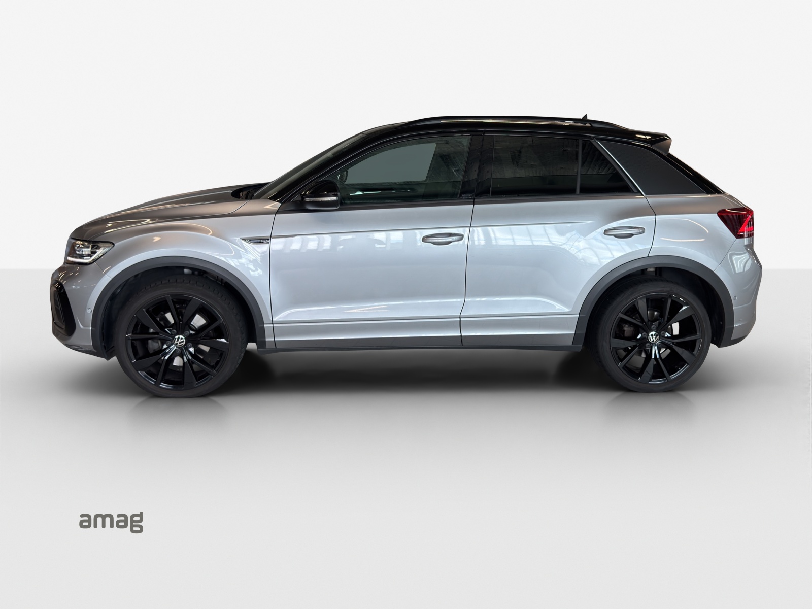 VW T-Roc 2.0 TSI R-Line DSG 4Motion-image-1