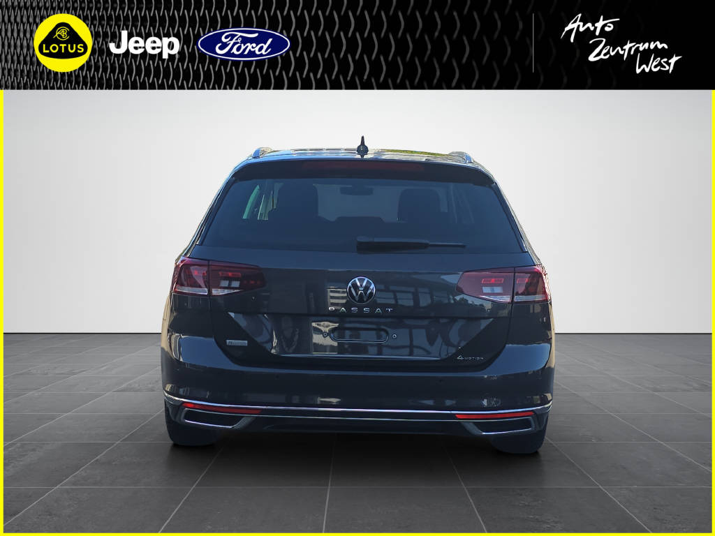 VW Passat Variant 2.0 TDI 200 75th Edition DSG 4m-image-3