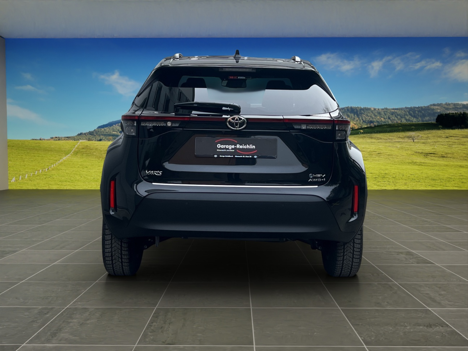 TOYOTA Yaris Cross 1.5 VVT-i HSD Trend AWD-i-image-3