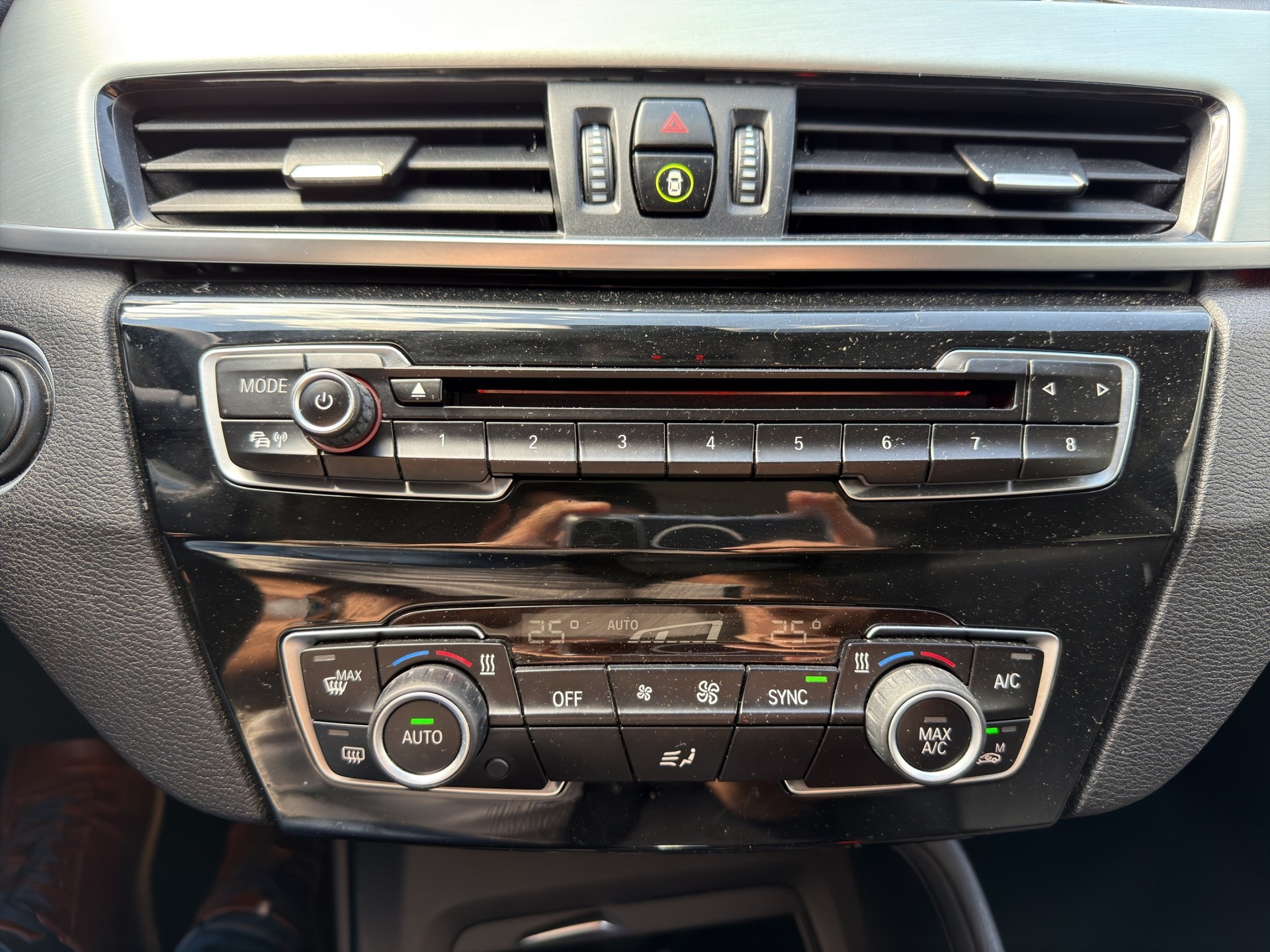 BMW X1 xDrive 18d Steptronic-image-26