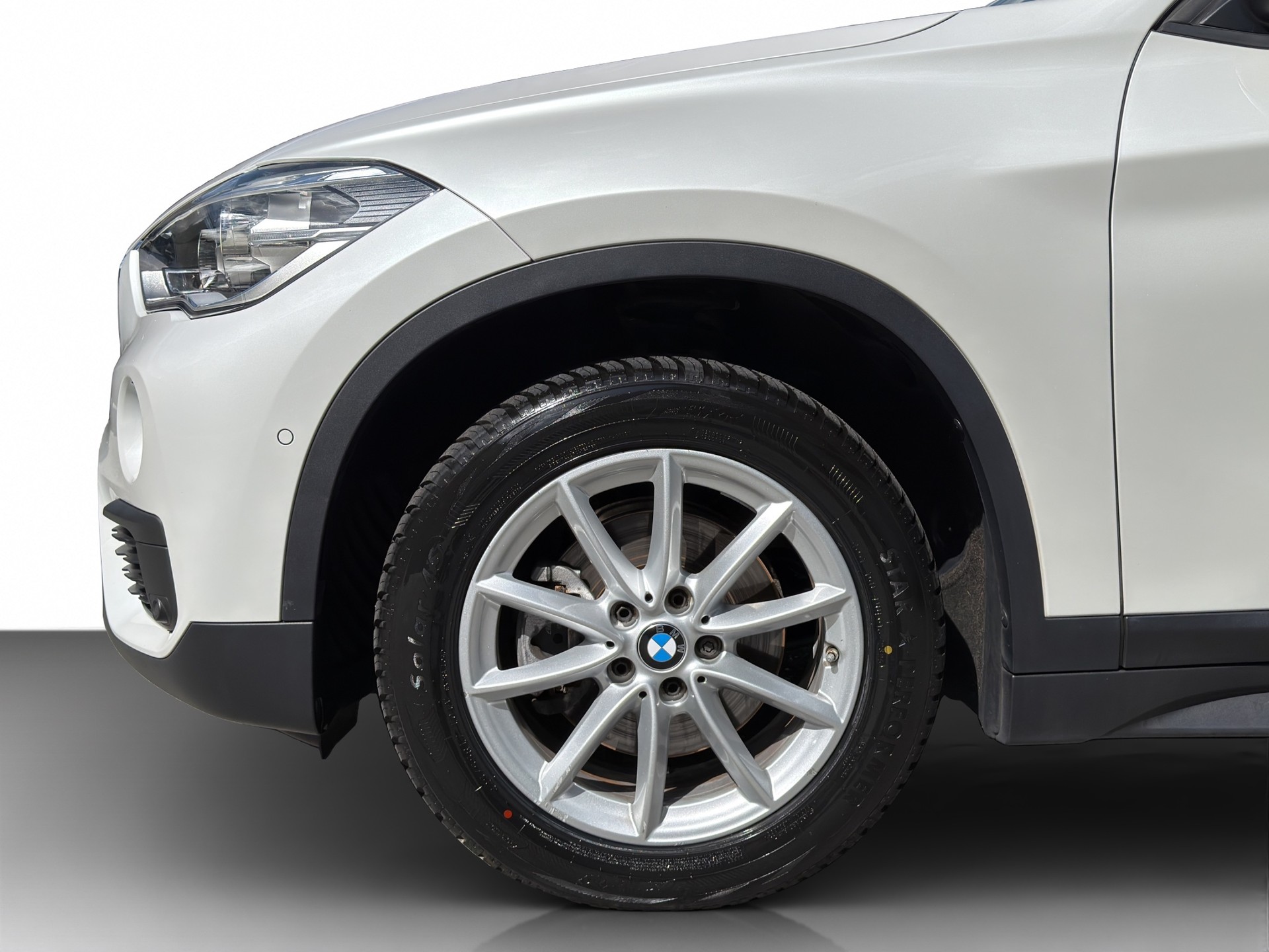 BMW X1 xDrive 18d Steptronic-image-1