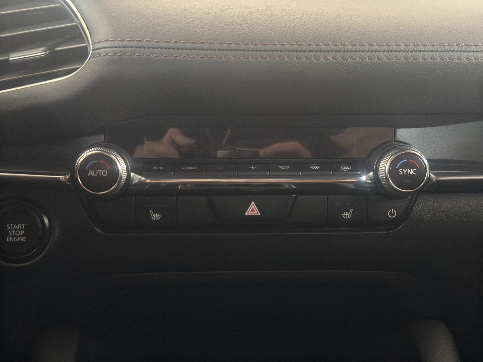 MAZDA 3 Hatchback 2.0 150 PS Exclusive-Line-image-13