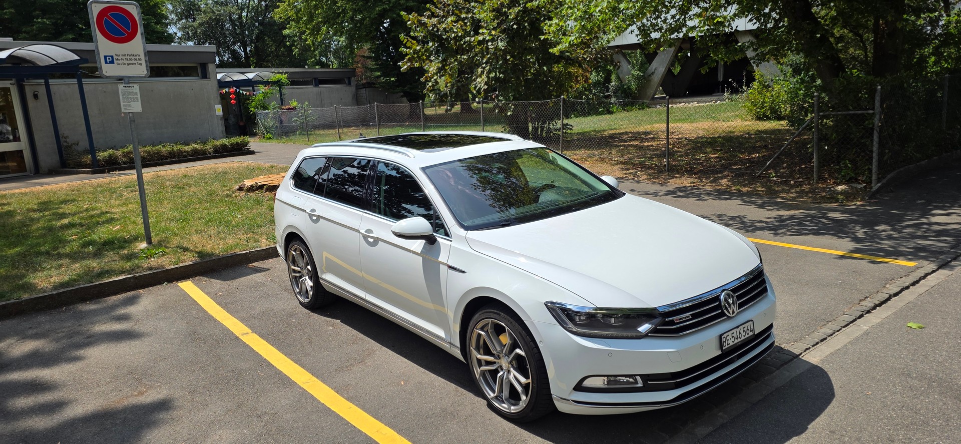 VW 2.0 TDI 190 SCR Highl. DSG 4m-image-2