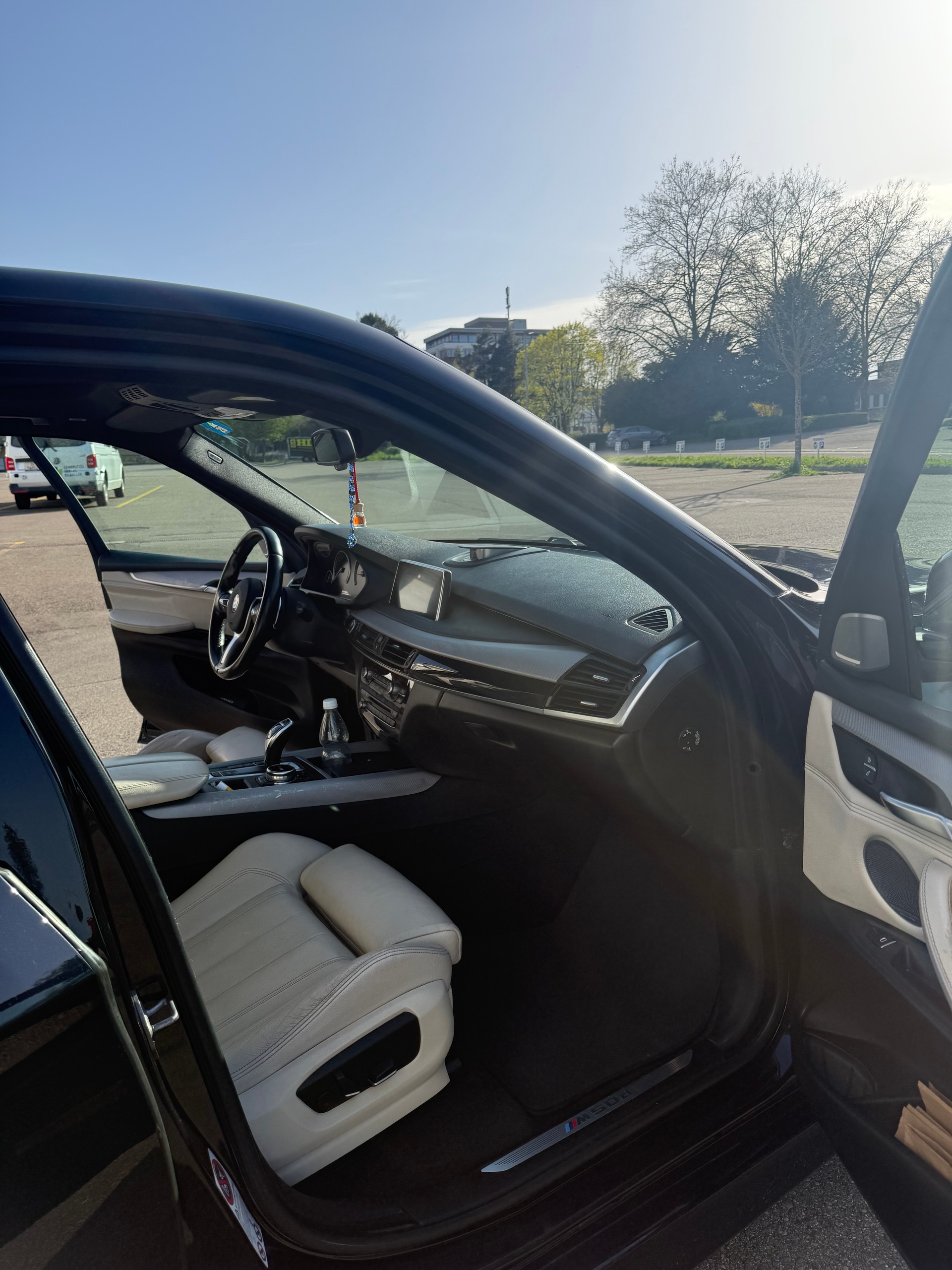 BMW M50d-image-1