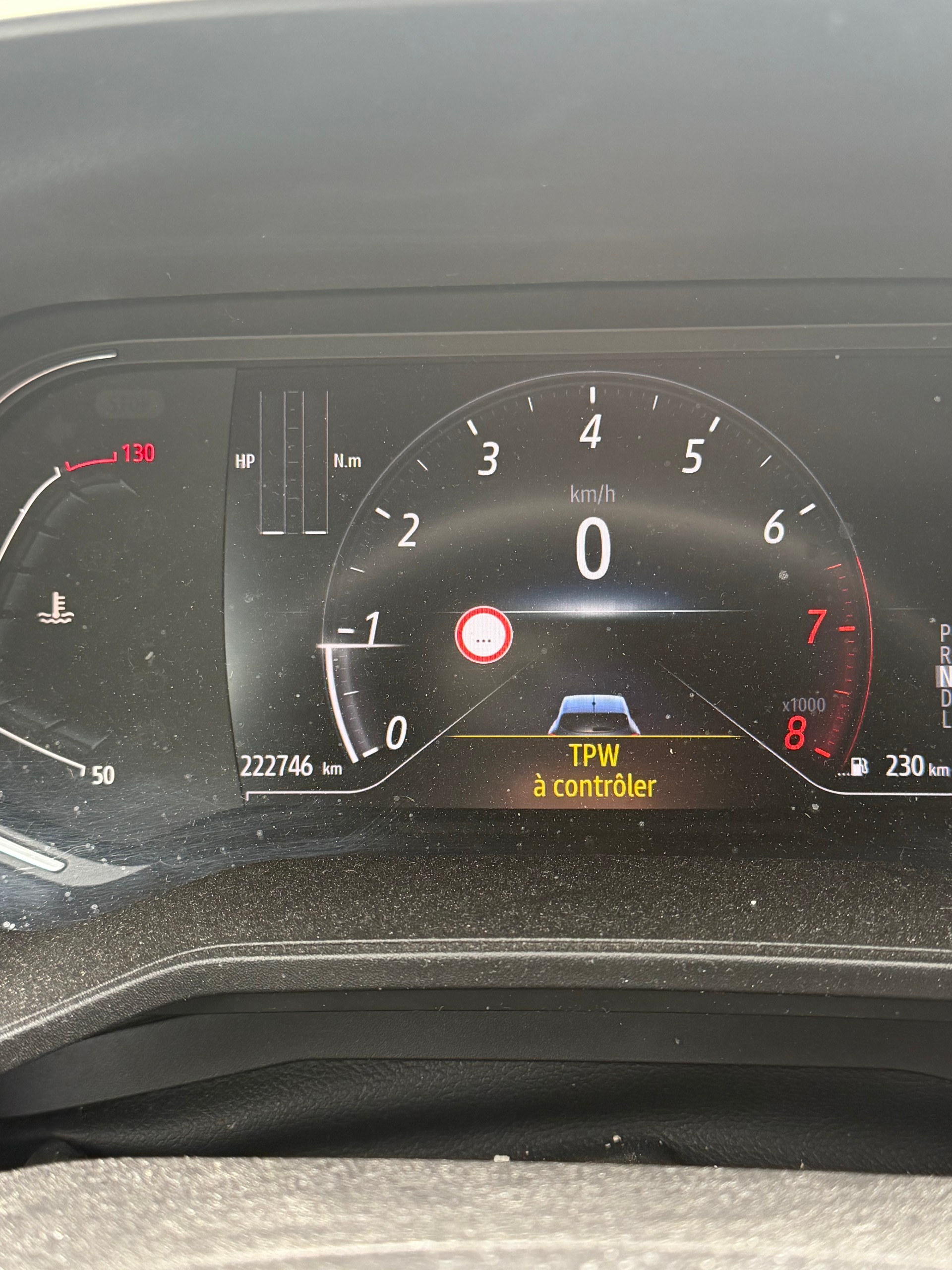 RENAULT Clio 1.0 Intens CVT-image-11