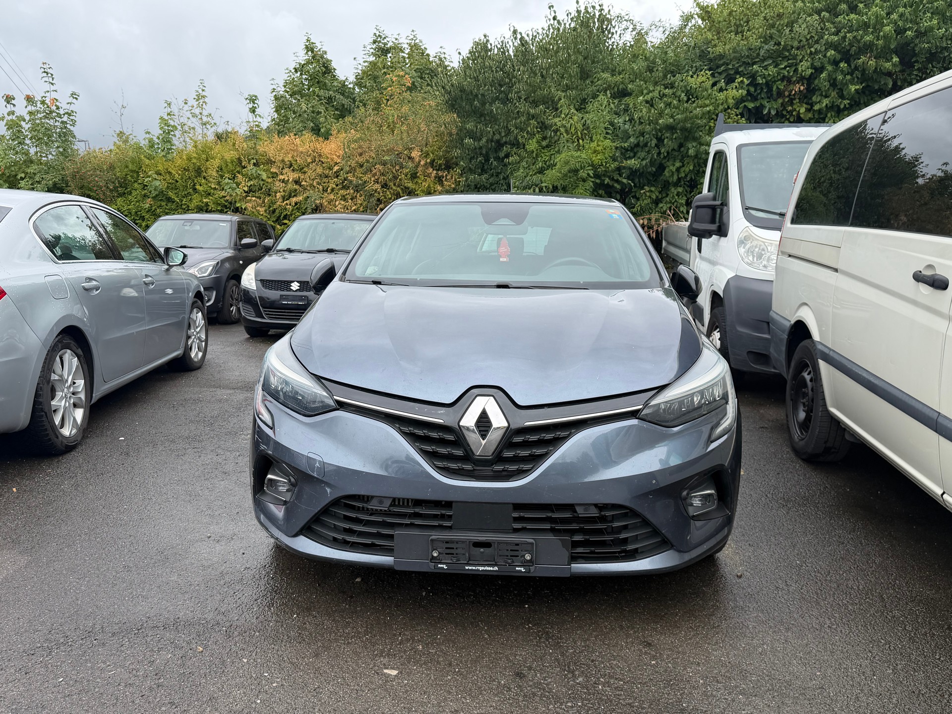 RENAULT Clio 1.0 Intens CVT-image-2