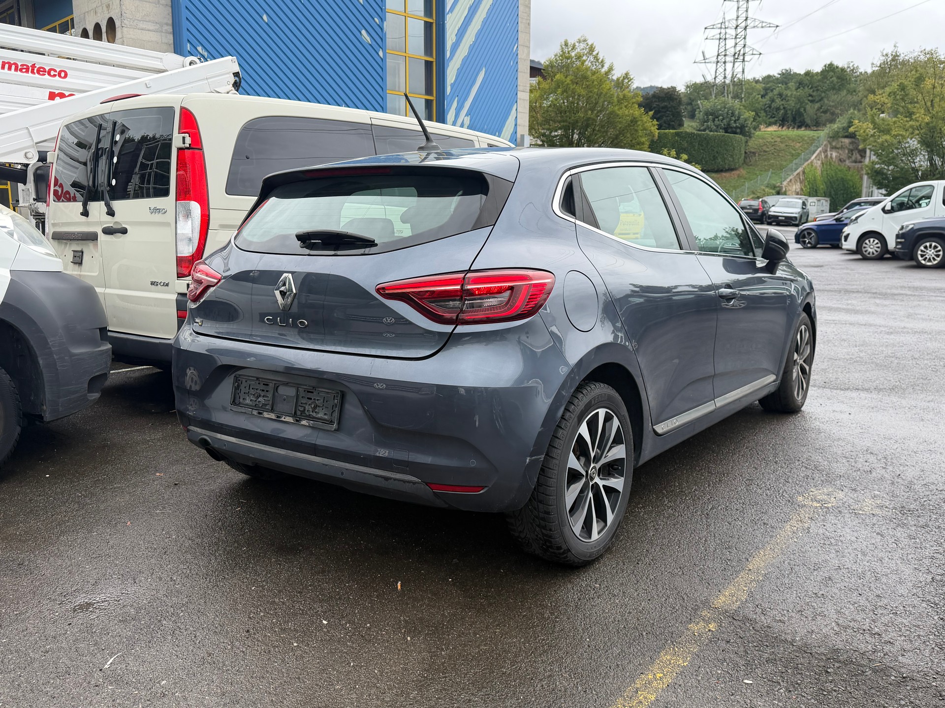 RENAULT Clio 1.0 Intens CVT-image-5