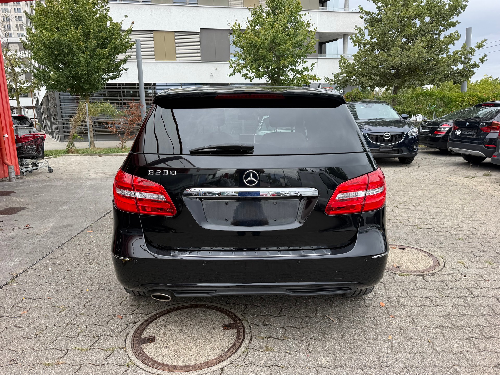 MERCEDES-BENZ B 200 7G-DCT-image-5