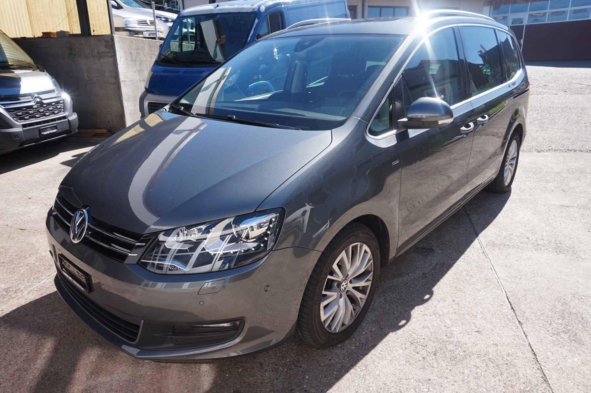 VW Sharan 2.0 TDI BMT Cup DSG-image-0