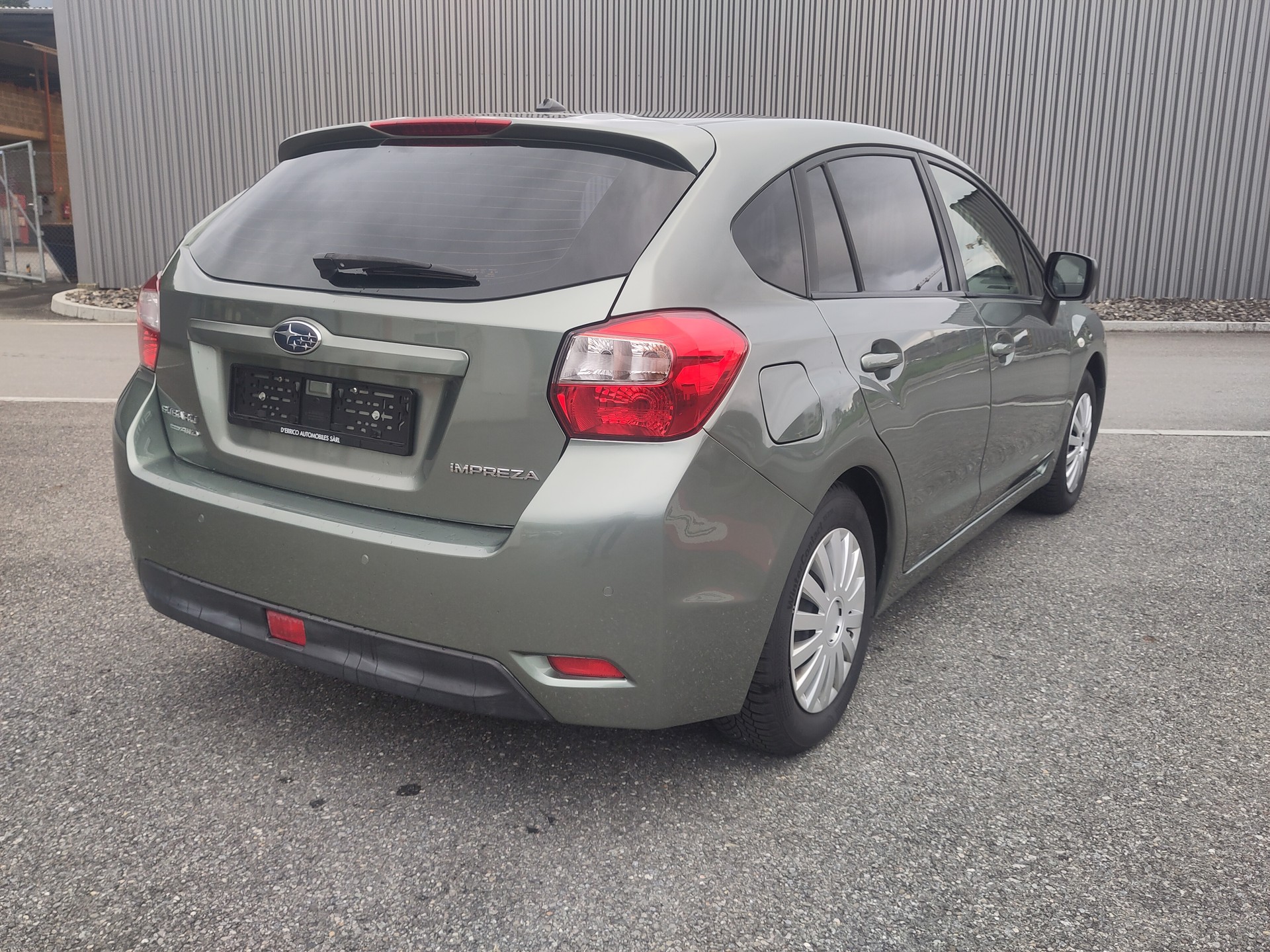 SUBARU Impreza 1.6 Swiss one CVT-image-3