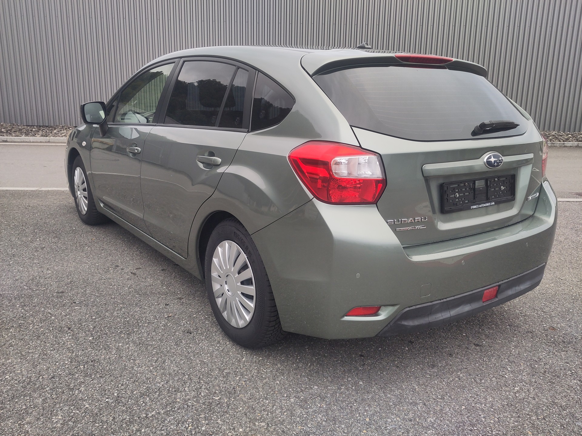 SUBARU Impreza 1.6 Swiss one CVT-image-2