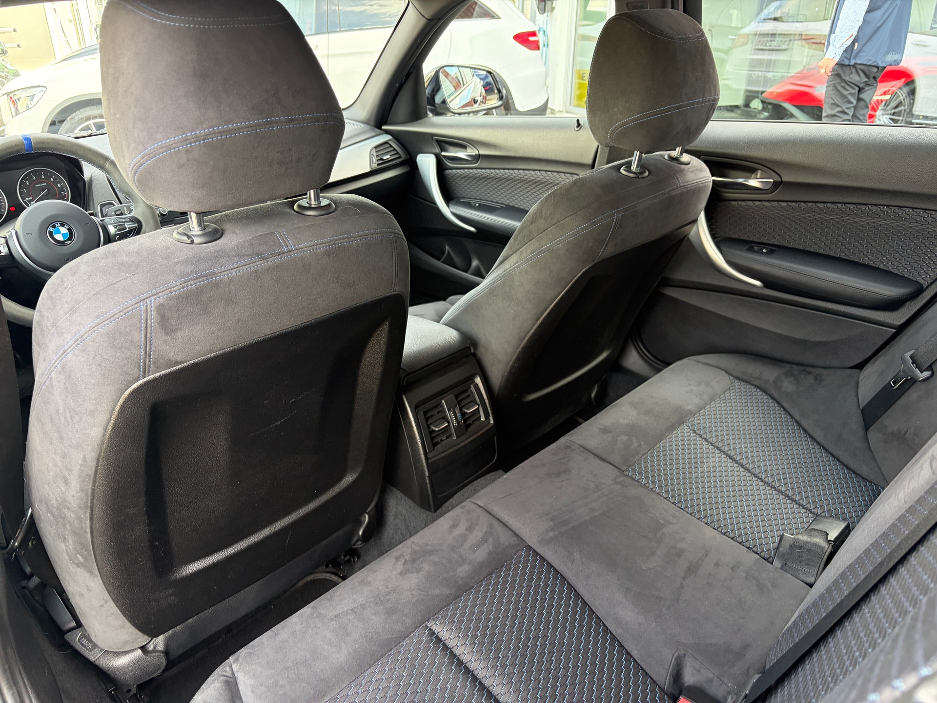 BMW 116i Steptronic-image-18