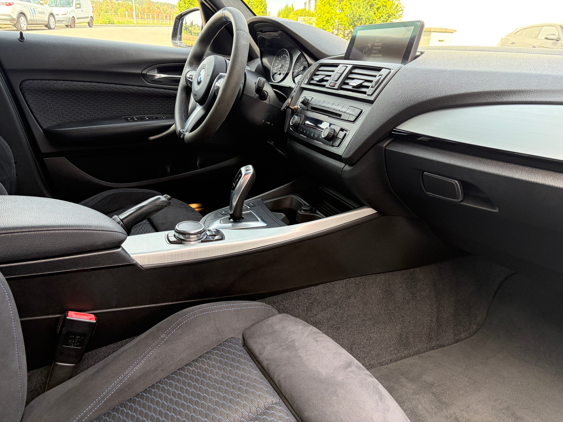 BMW 116i Steptronic-image-24